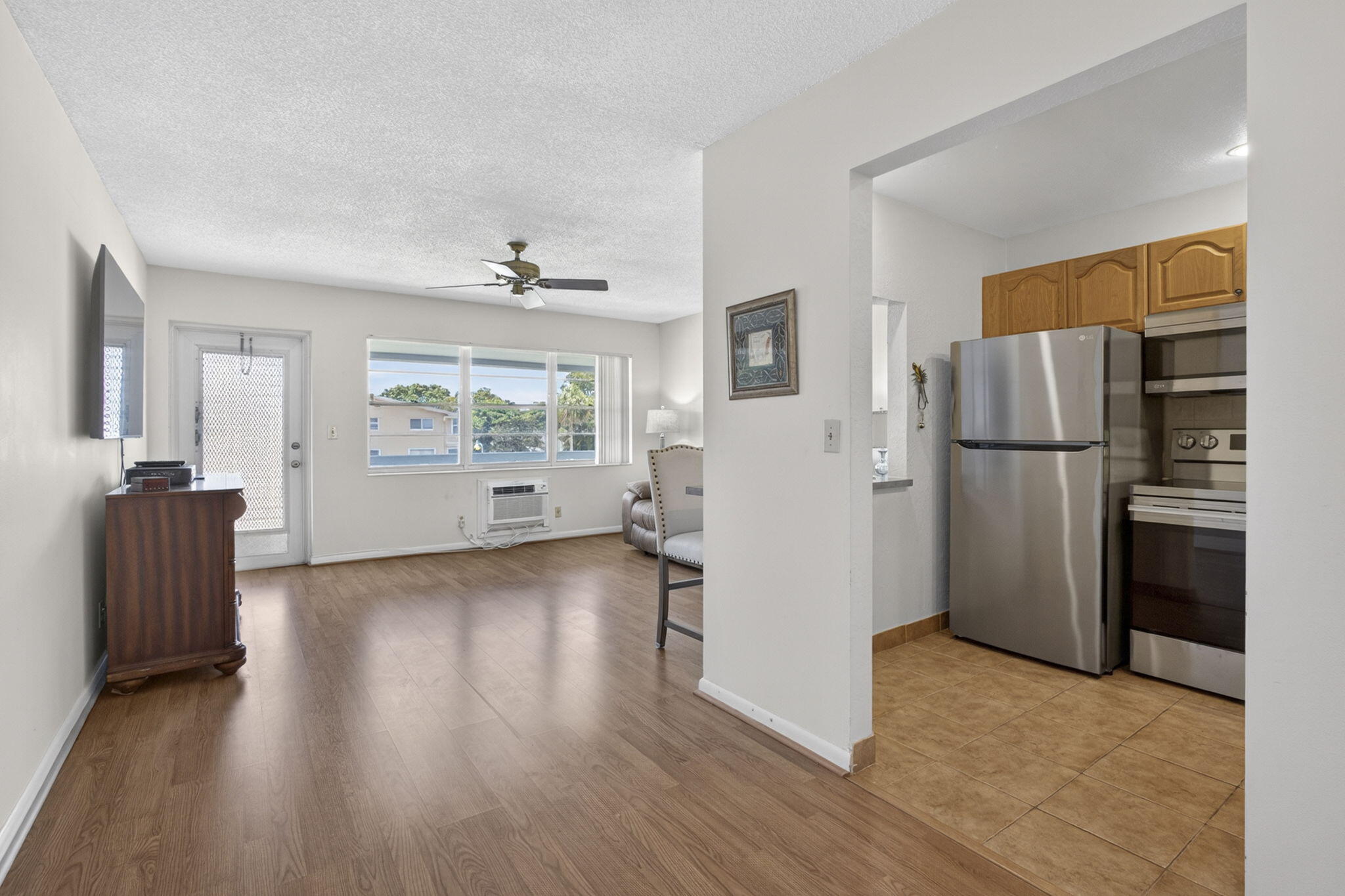 BEDFORD CONDO - Residential