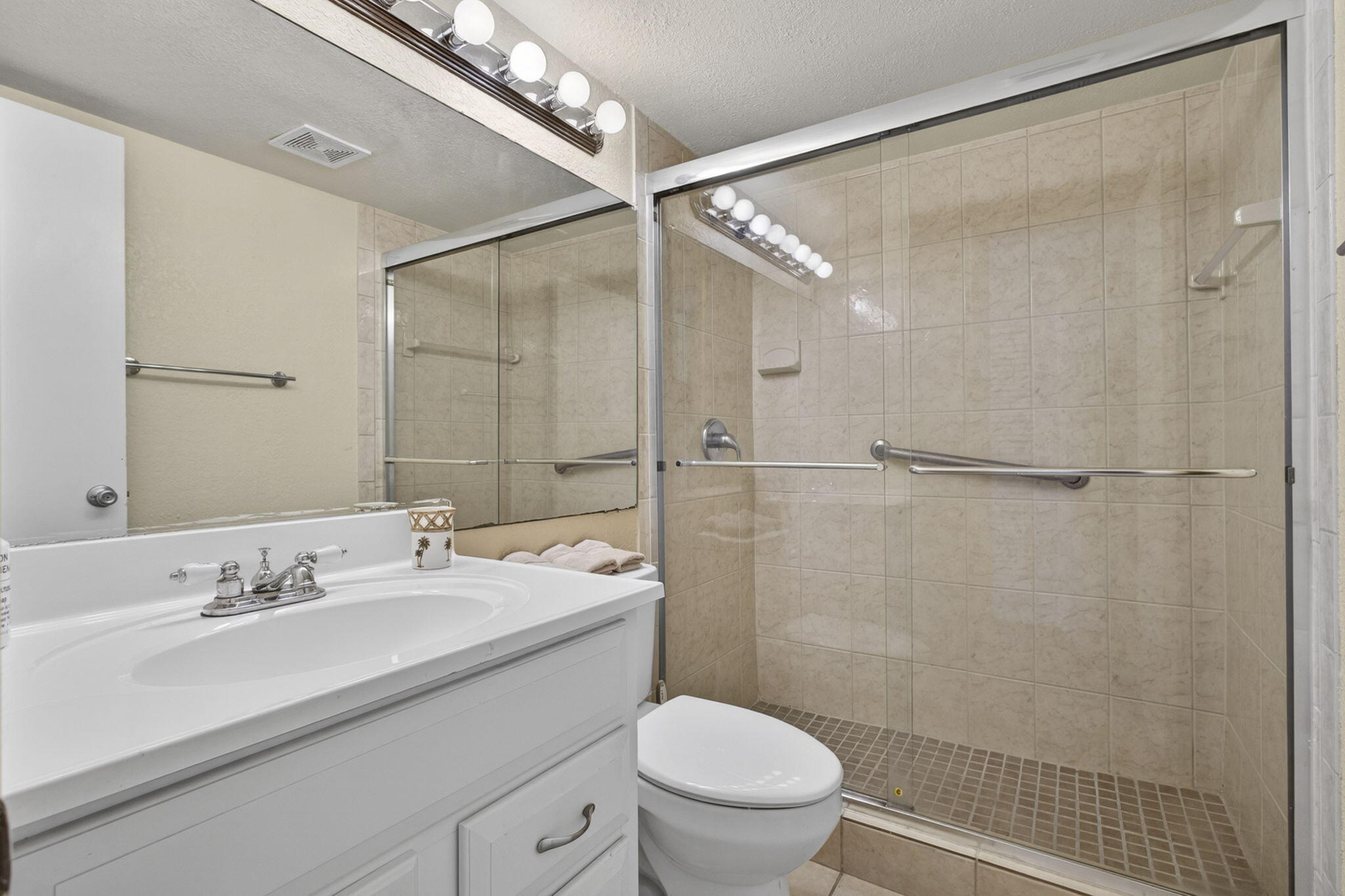 BEDFORD CONDO - Residential