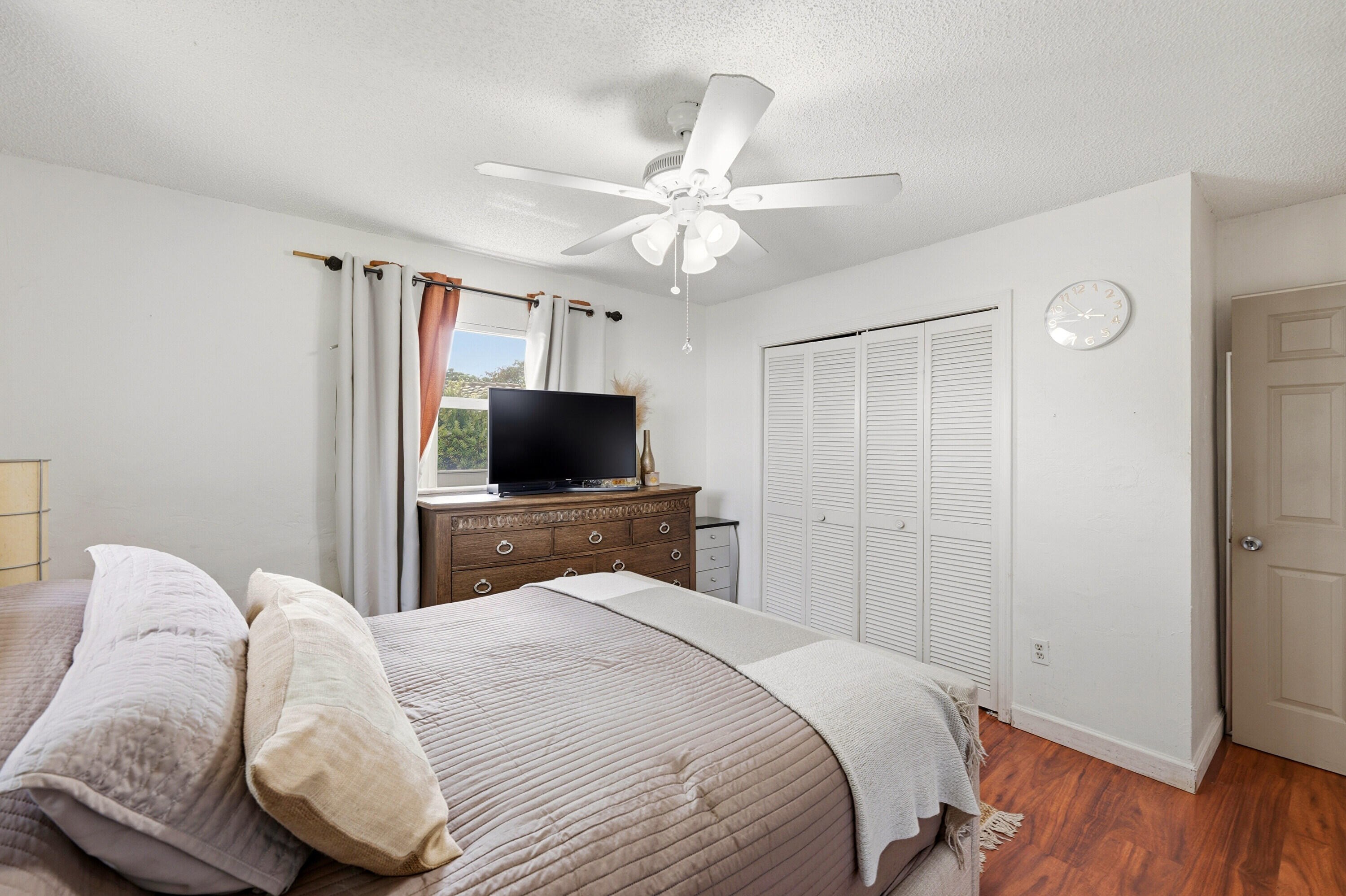 CORAL SPRINGS COUNTRY CLUB - Residential