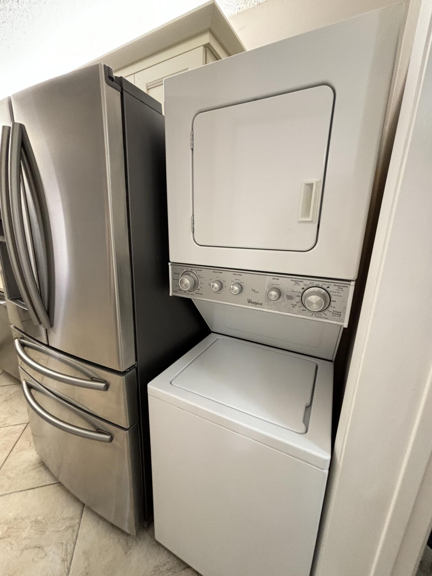 CHARTER CLUB OF PALM BEACH CONDO - Residential Lease