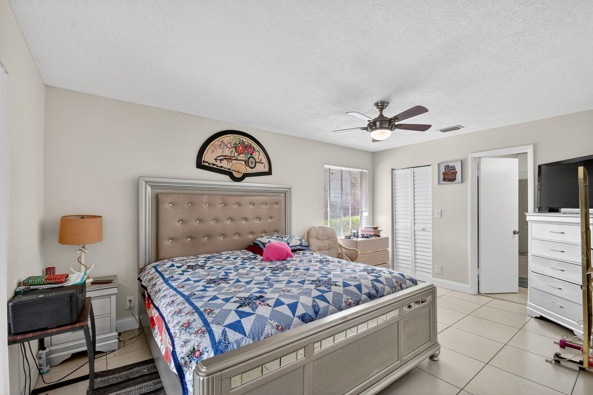 PINE HOLLOW CONDO - Residential Lease