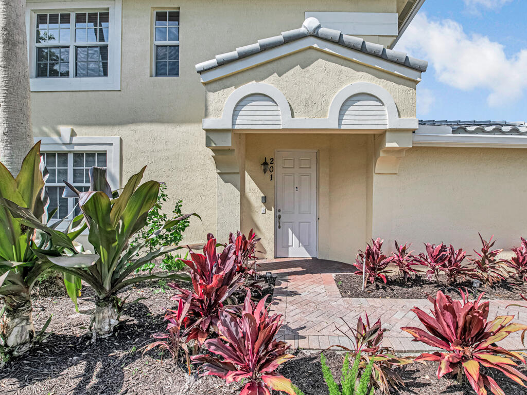 BAYWINDS/WINDJAMMER COVE CONDO - Residential