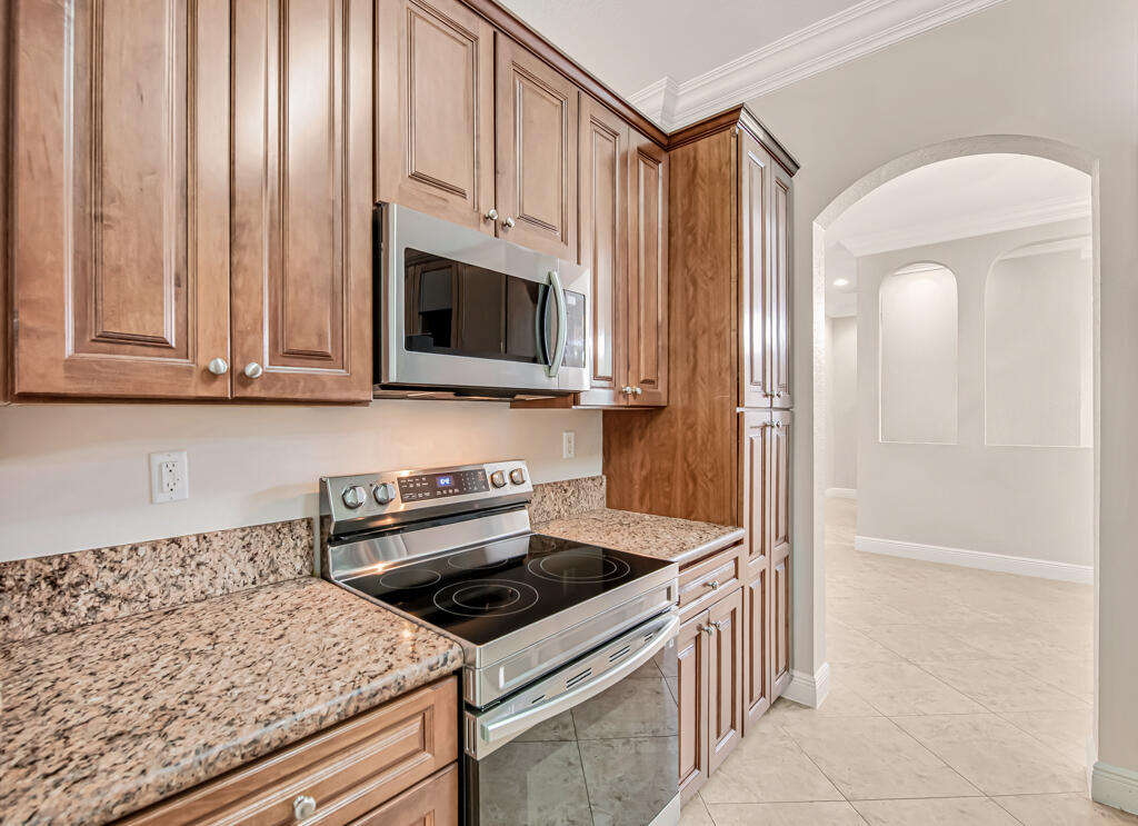 BAYWINDS/WINDJAMMER COVE CONDO - Residential
