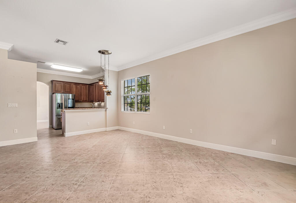 BAYWINDS/WINDJAMMER COVE CONDO - Residential