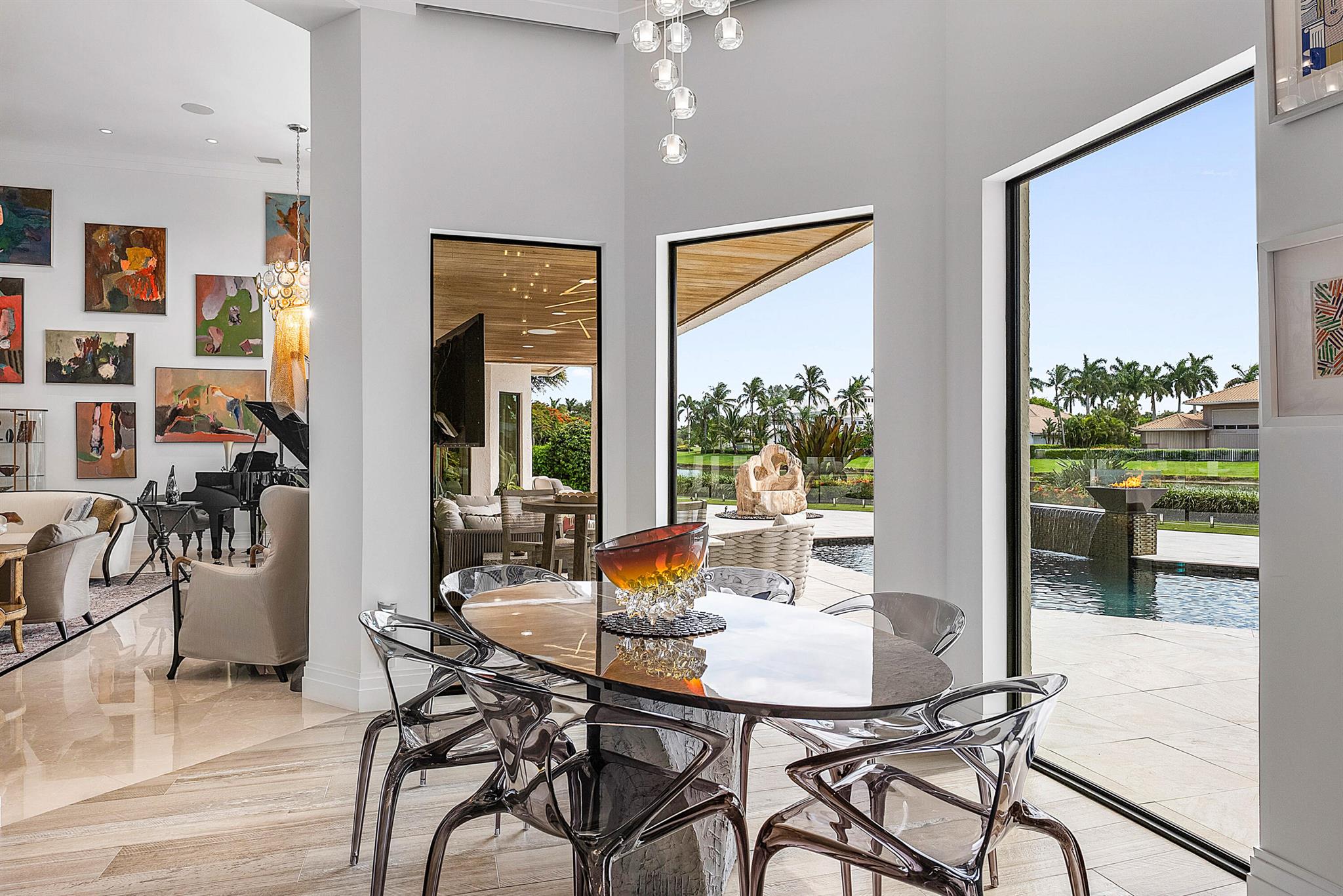 HOLLOWS / POLO CLUB - Residential