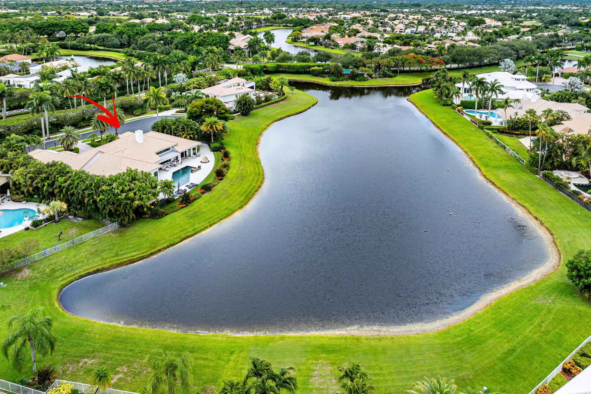 HOLLOWS / POLO CLUB - Residential
