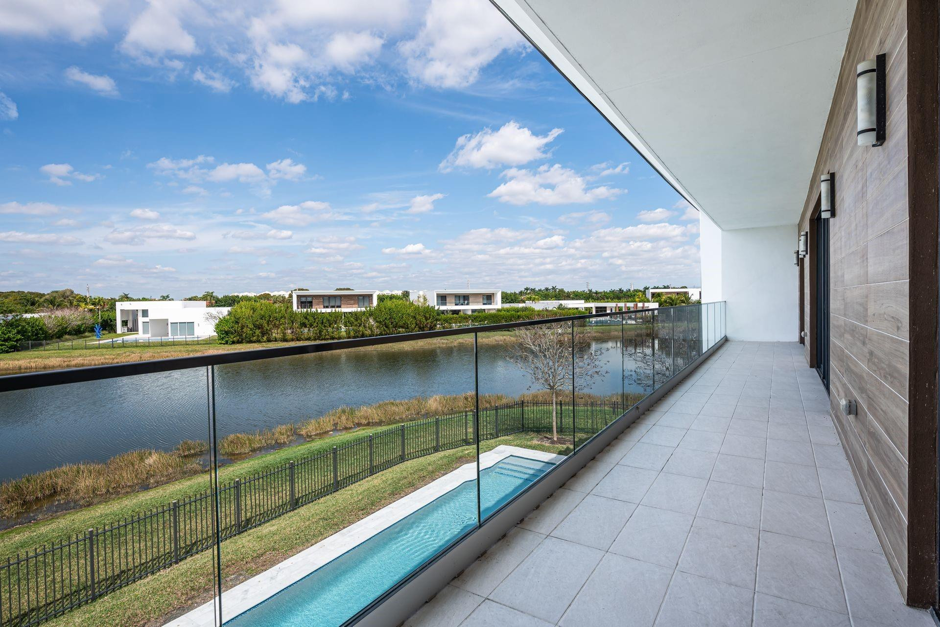 BOTANIKO - Residential