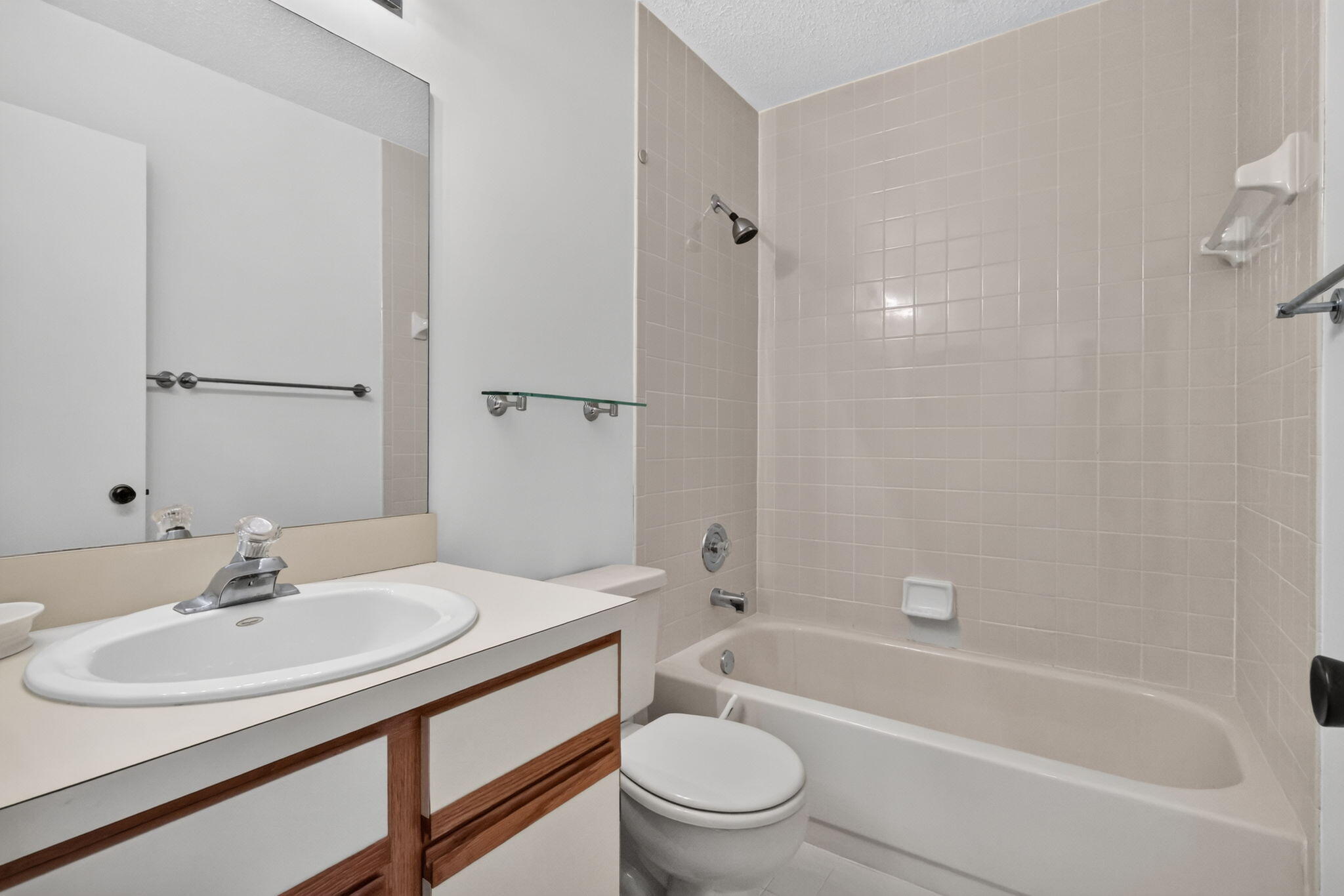 BRIGHTON LAKES - Residential