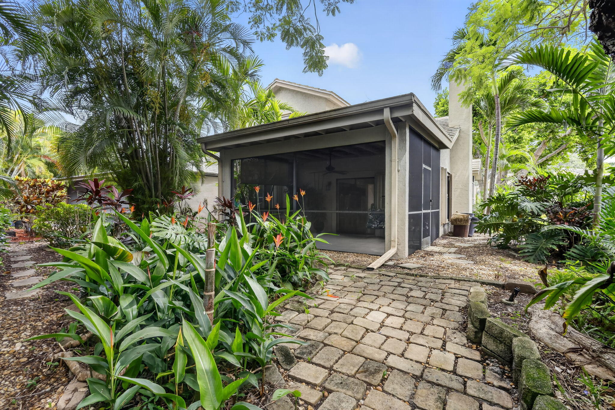 BRIGHTON LAKES - Residential