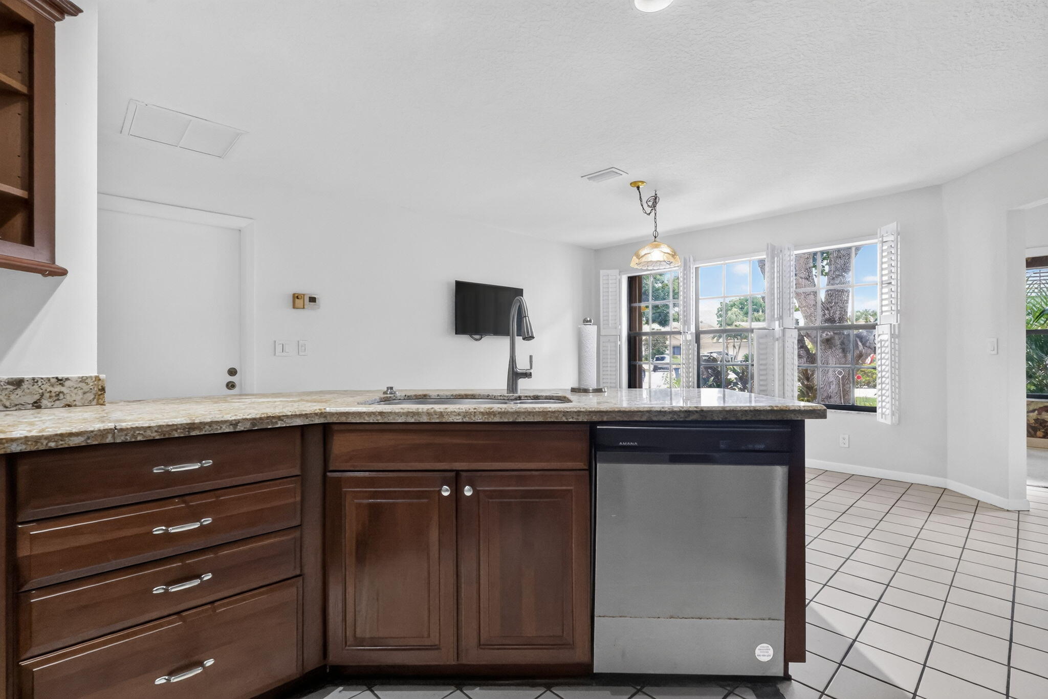 BRIGHTON LAKES - Residential