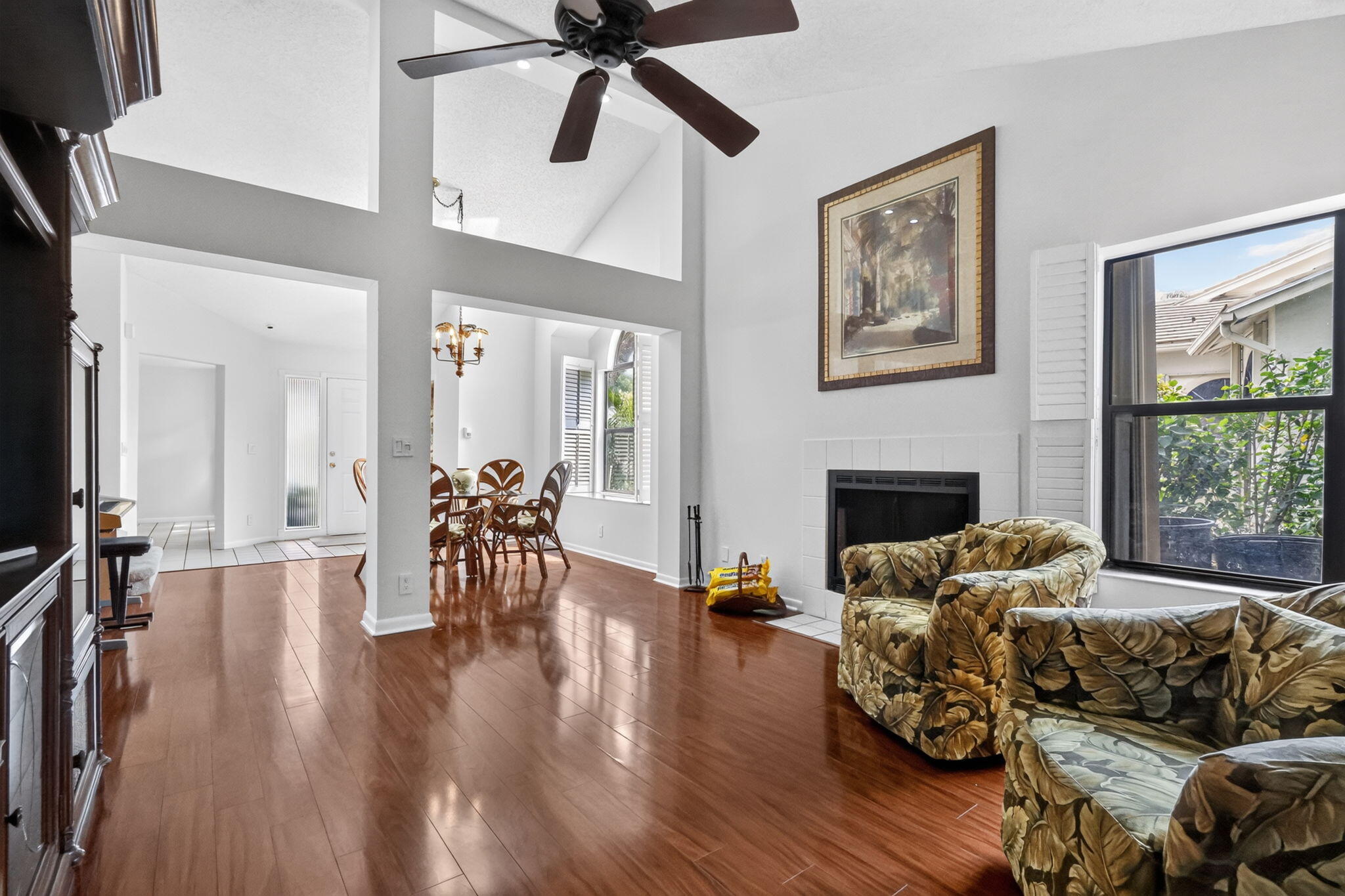 BRIGHTON LAKES - Residential