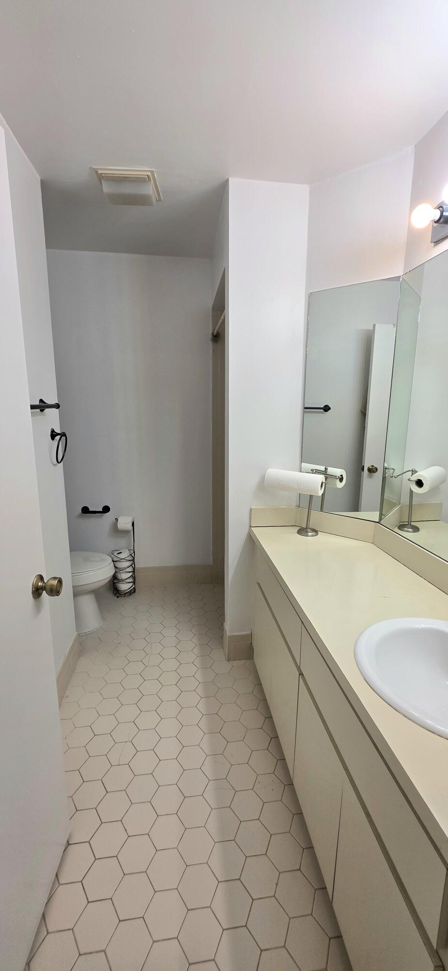 LAKESIDE GREEN 5 - Residential
