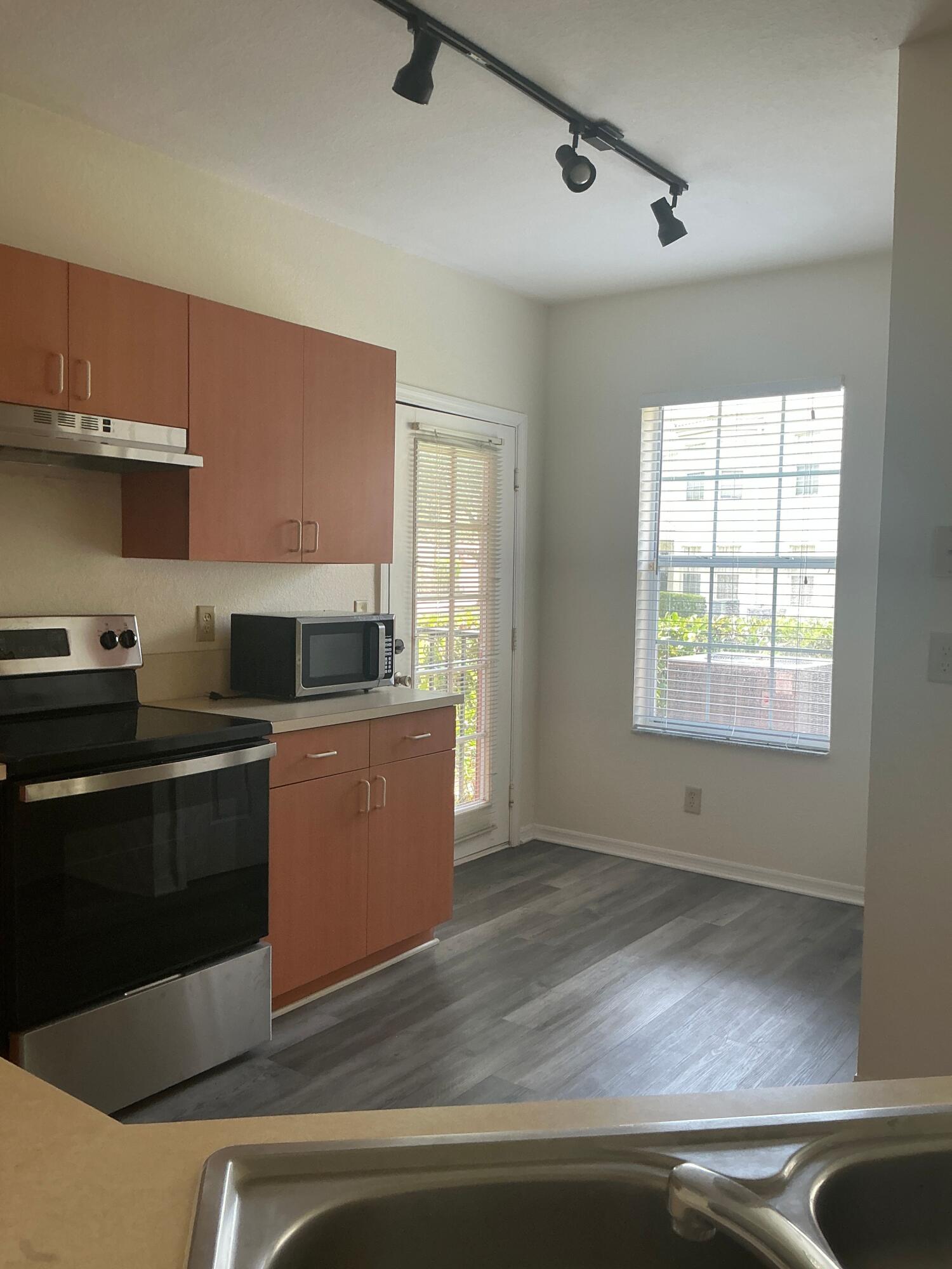 THE BELMONT II AT ST LUCIE WEST, A CONDOMINIUM - Residential Lease