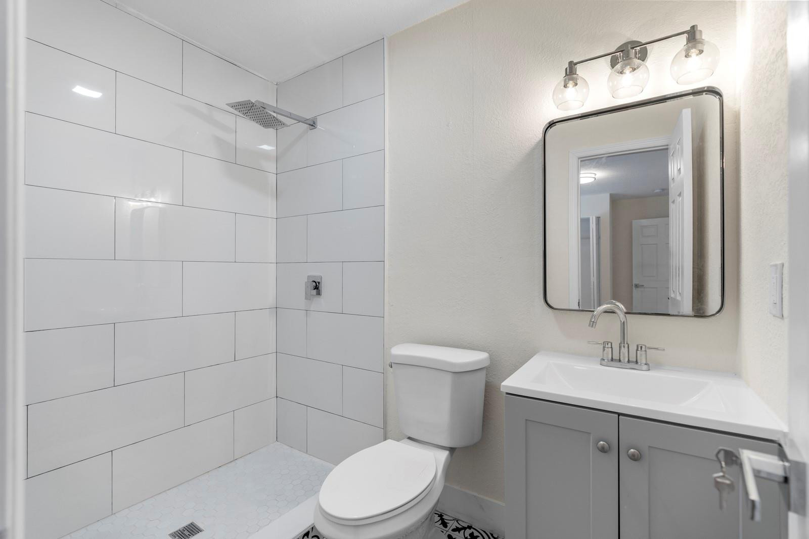 West Buena Vista - Residential Lease