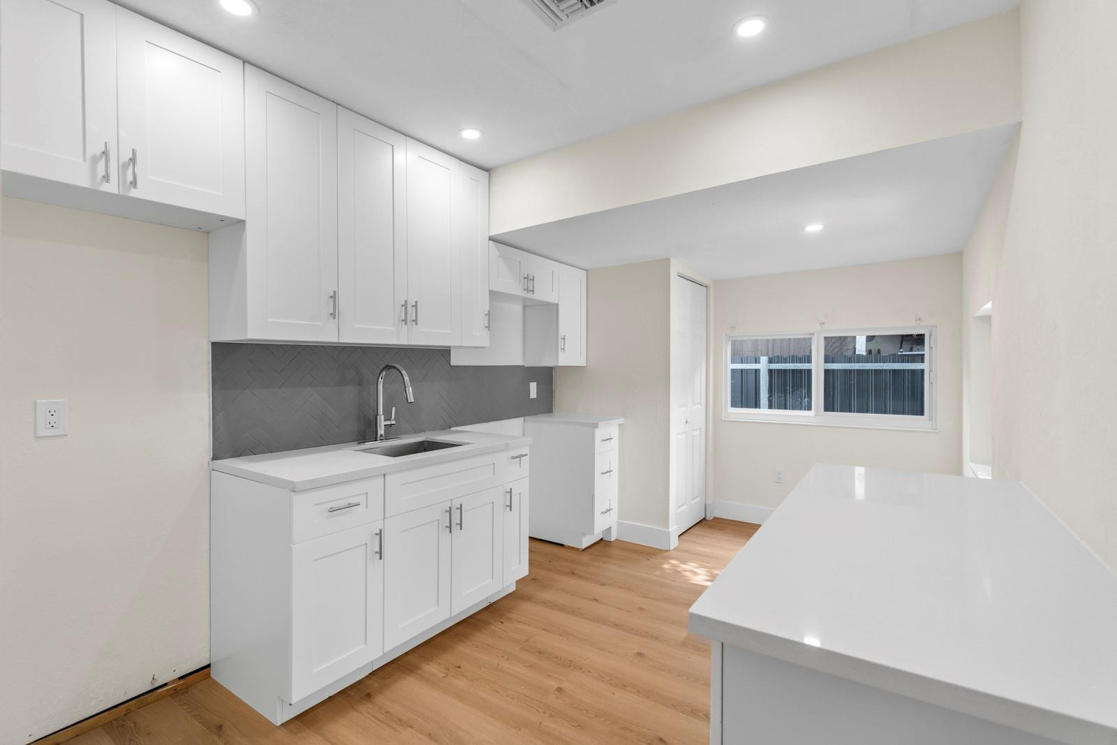 West Buena Vista - Residential Lease