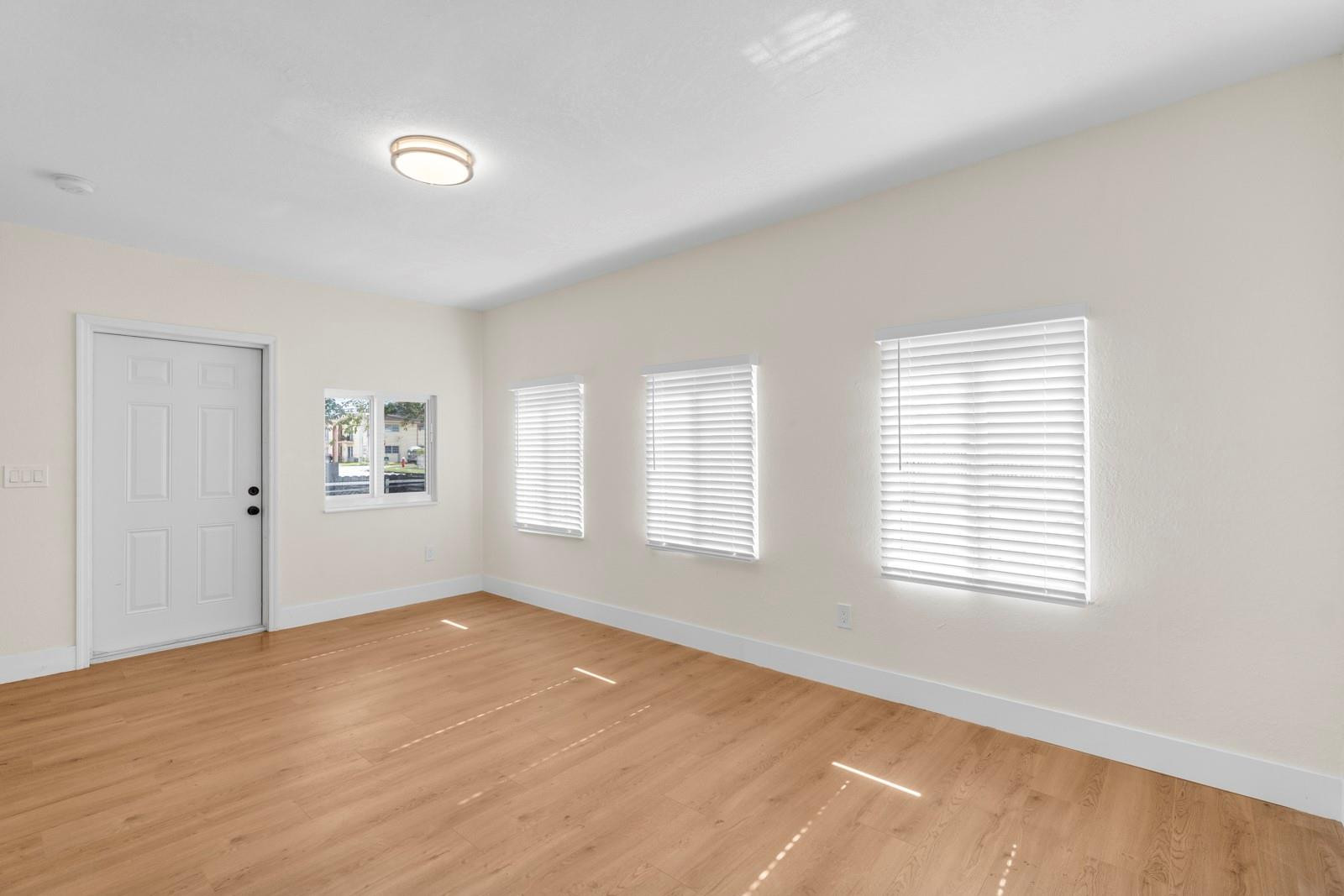 West Buena Vista - Residential Lease