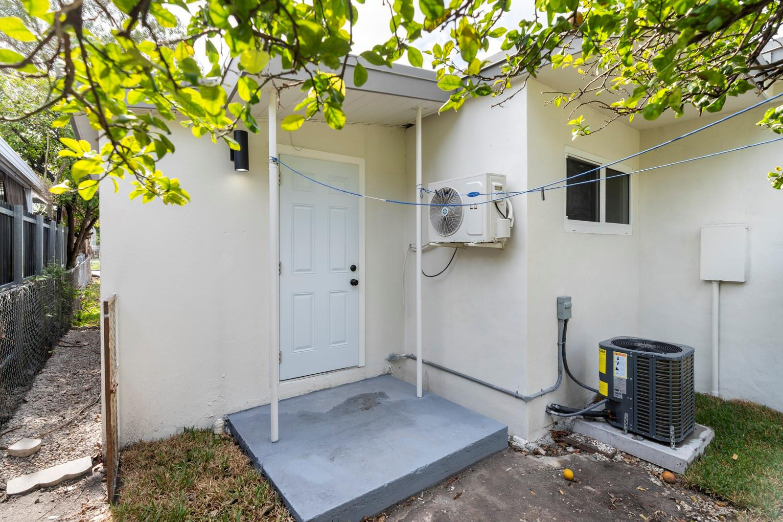 West Buena Vista - Residential Lease