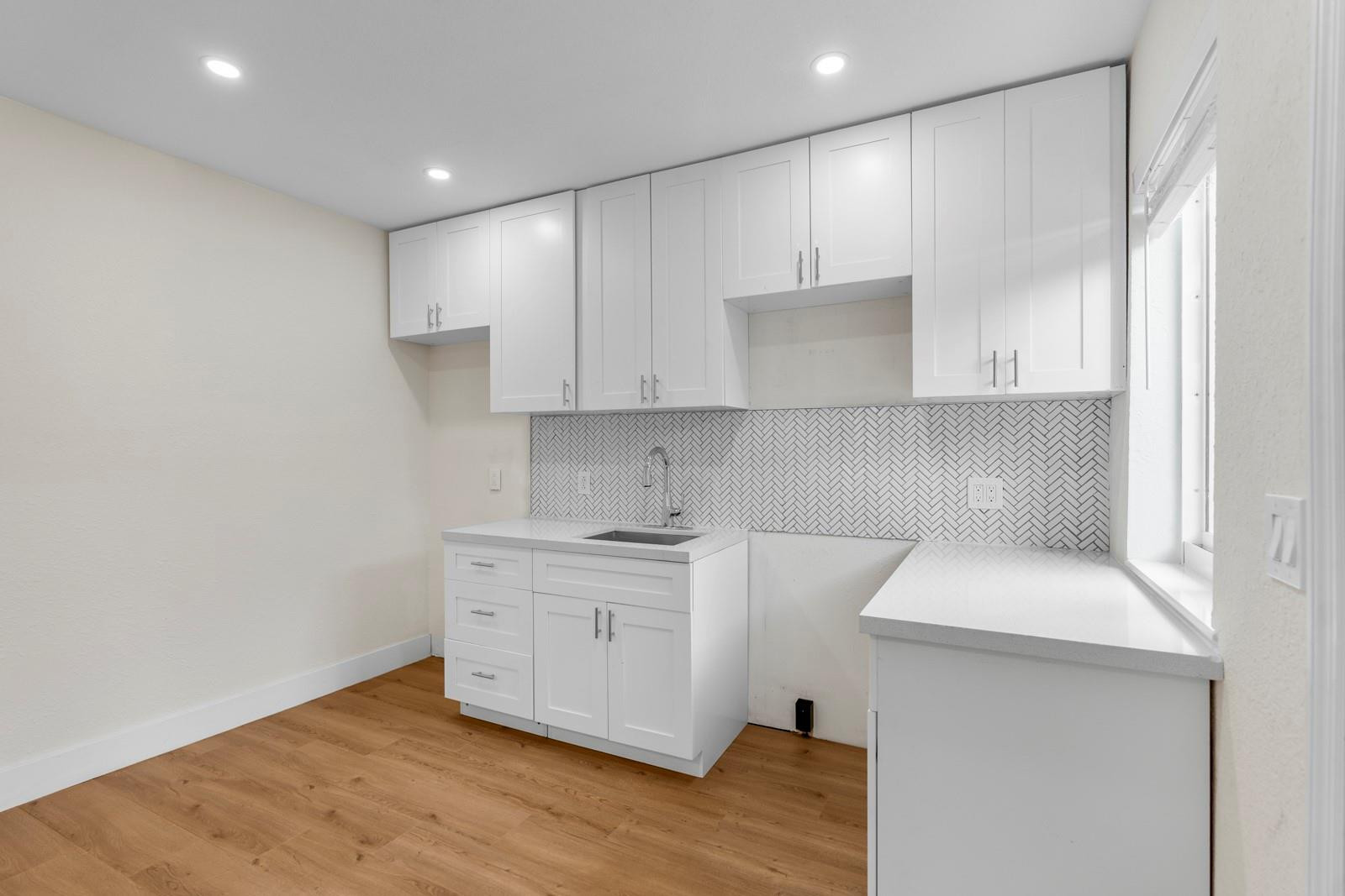 West Buena Vista - Residential Lease