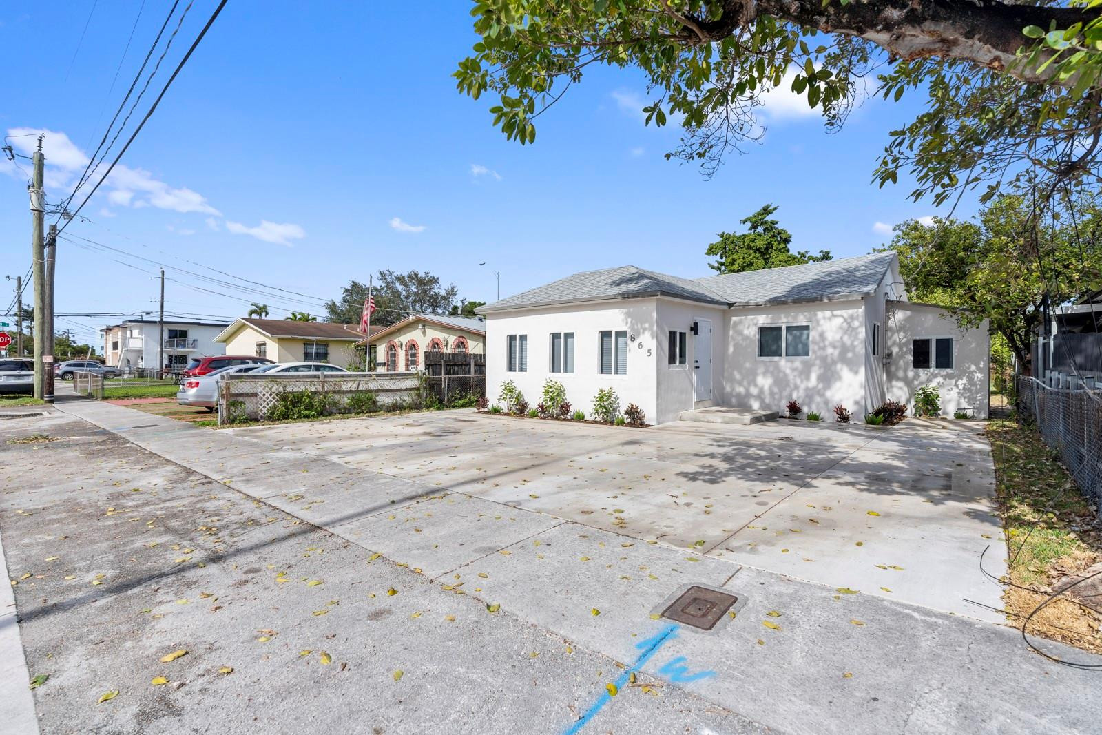 West Buena Vista - Residential Lease