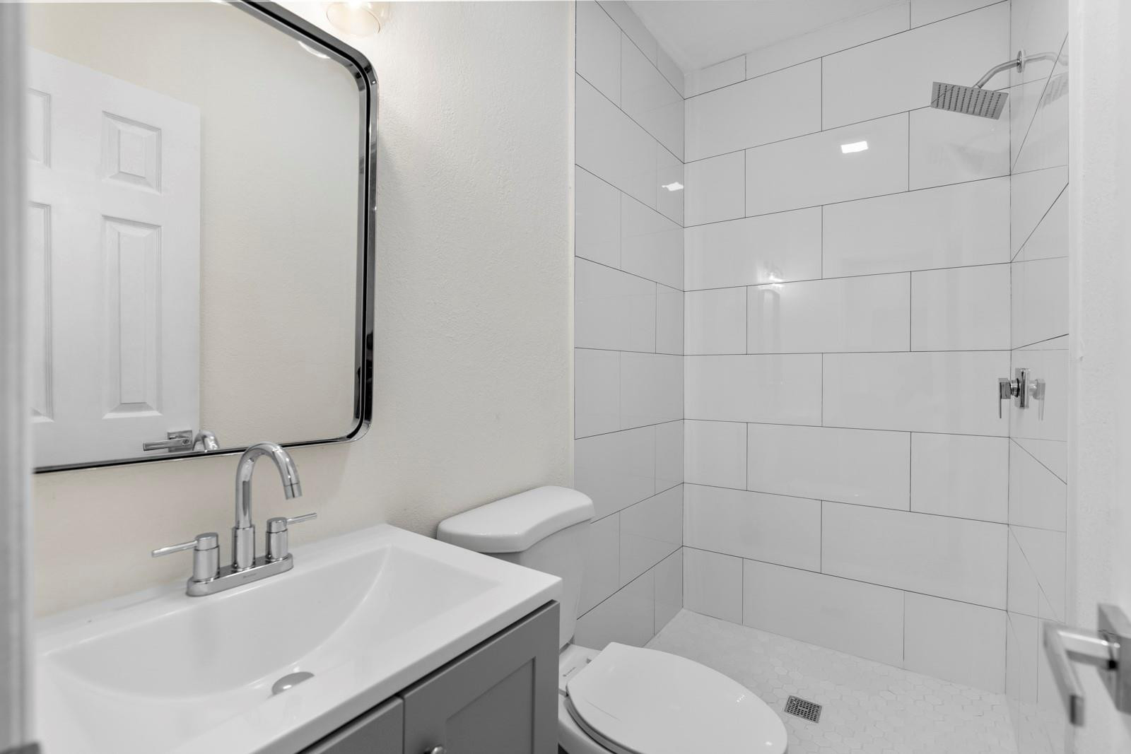 West Buena Vista - Residential Lease