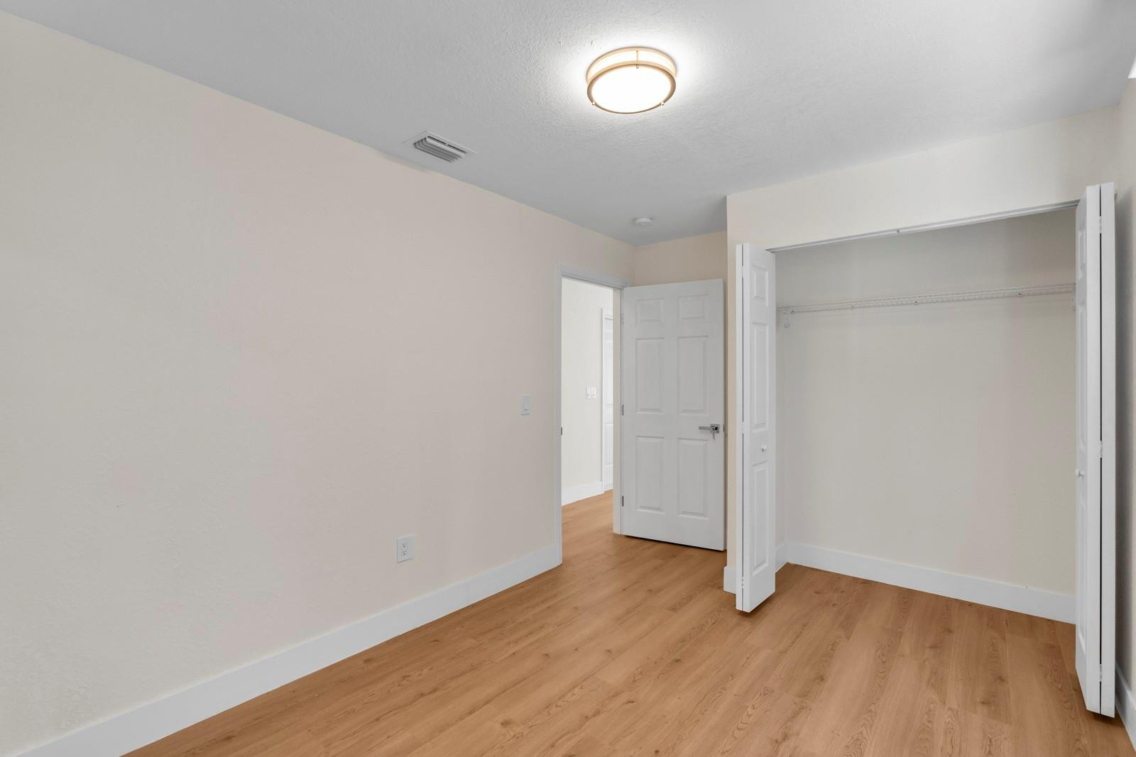West Buena Vista - Residential Lease