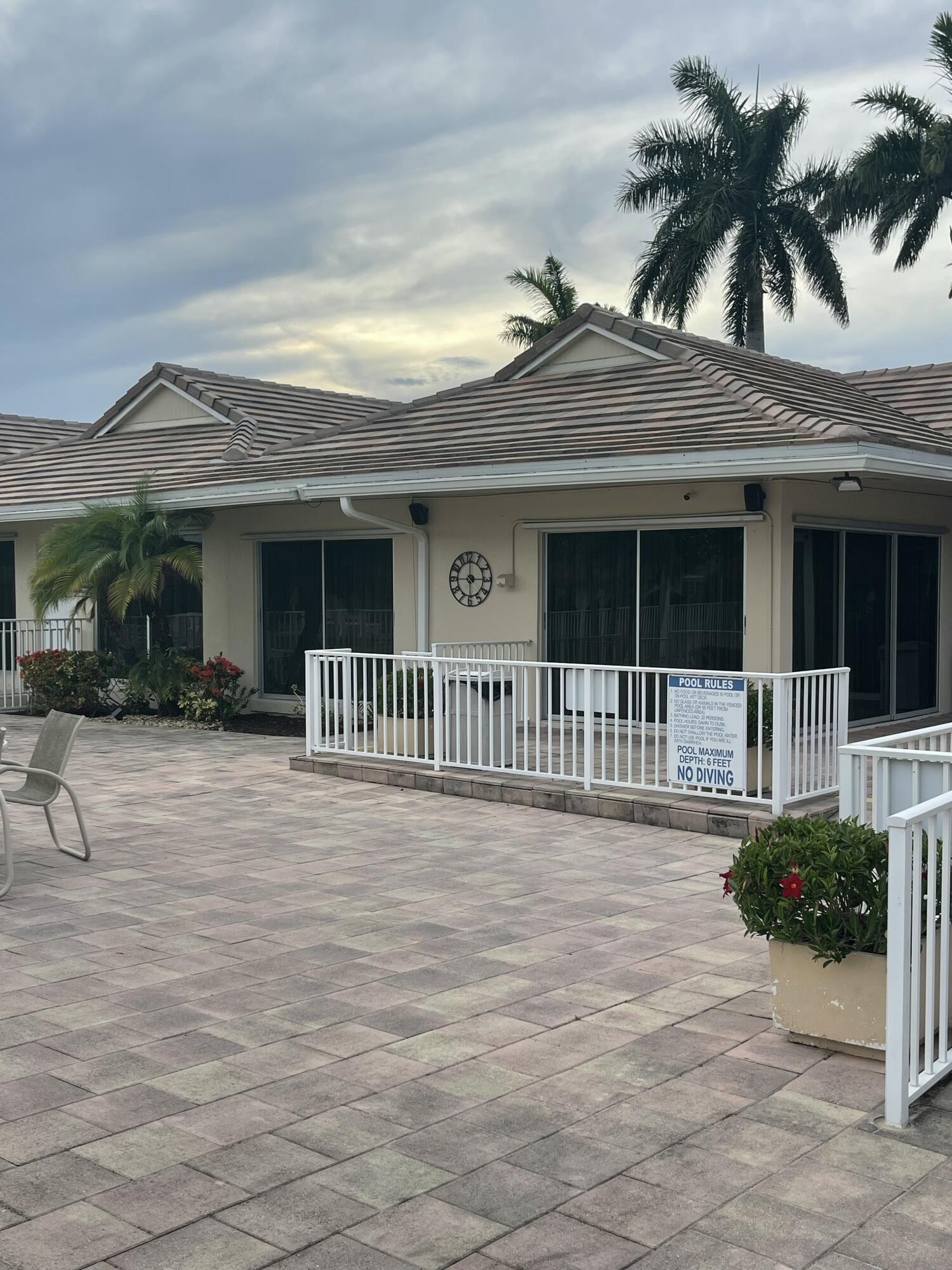 BOCA LAKES CONDO - Residential Lease