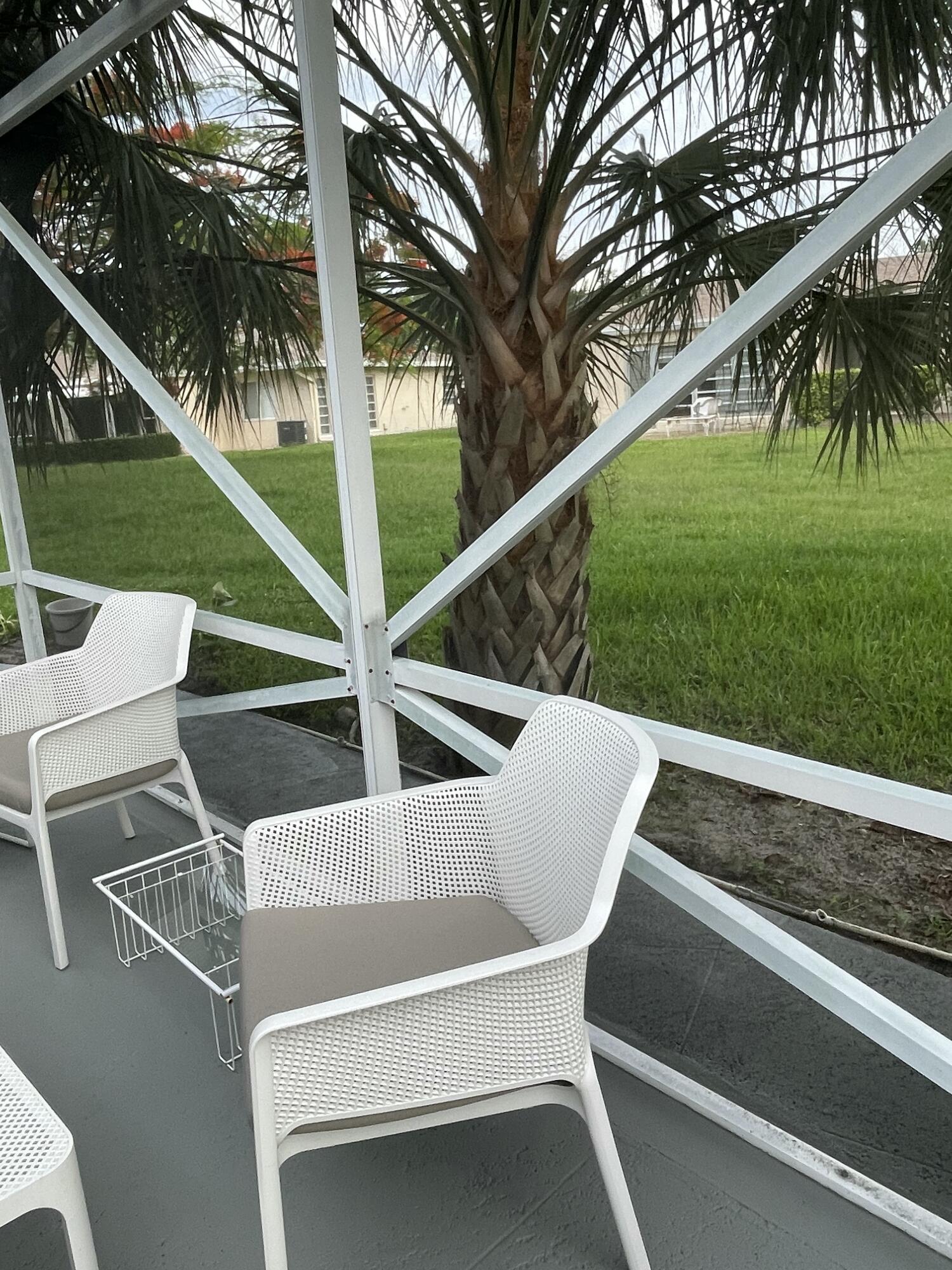 BOCA LAKES CONDO - Residential Lease