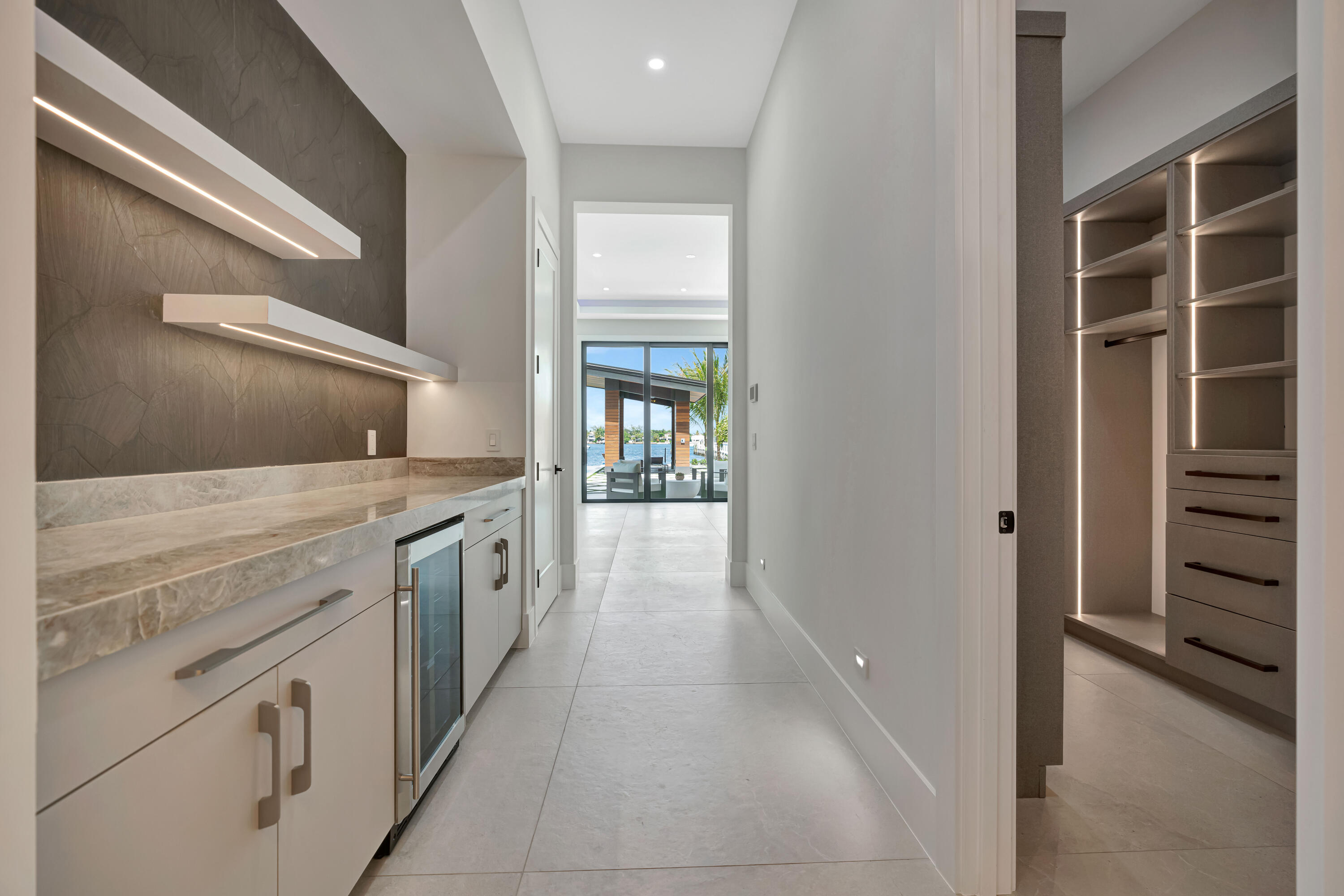 Lantana - Residential