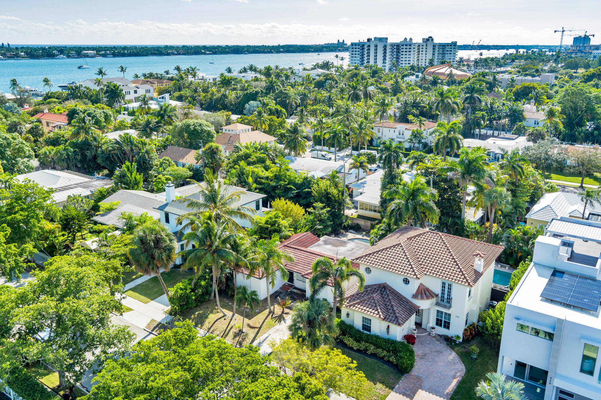 NORTH SHORE TERRACE 1 - Residential