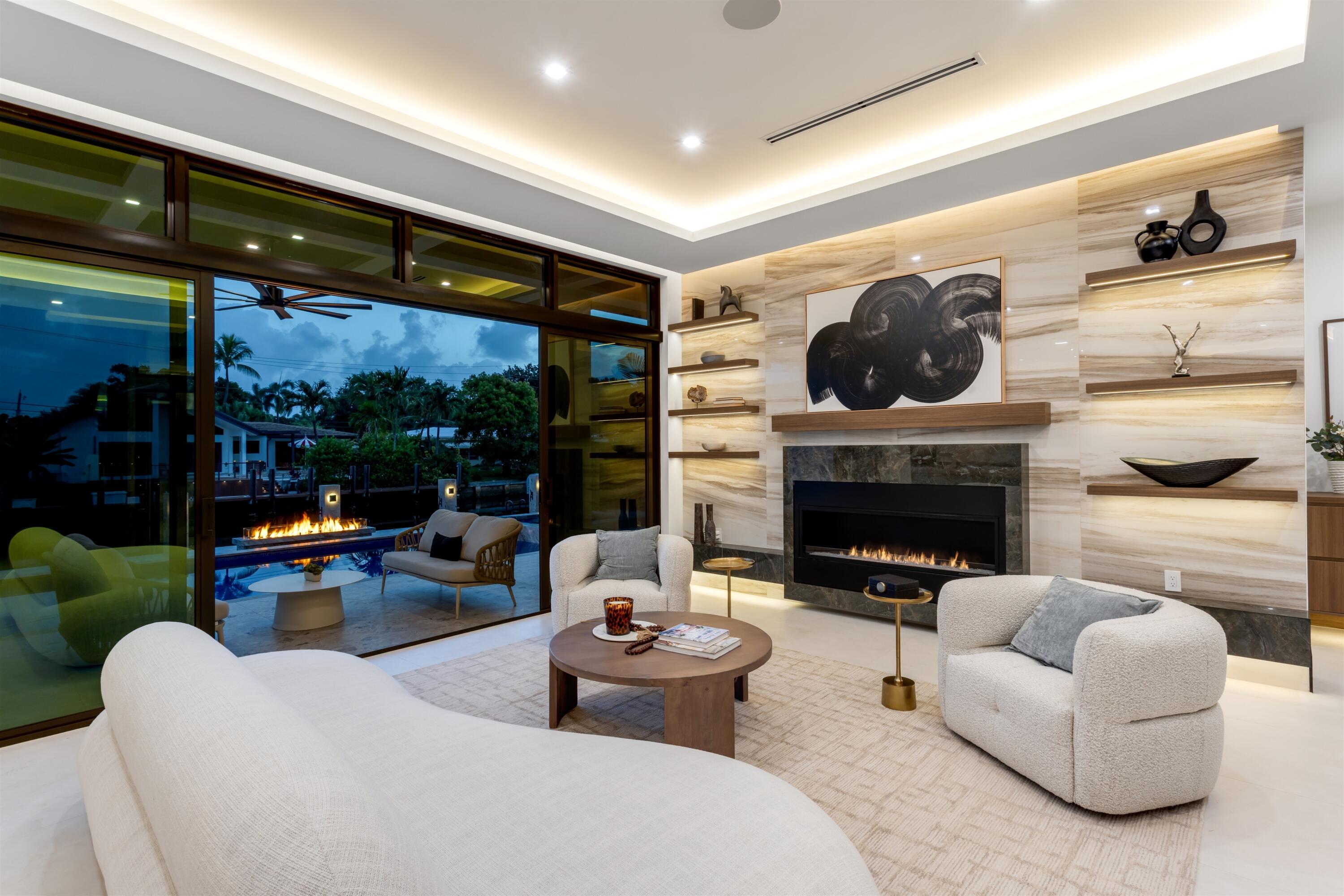 CORAL KEY VILLAS 2ND SEC - Residential