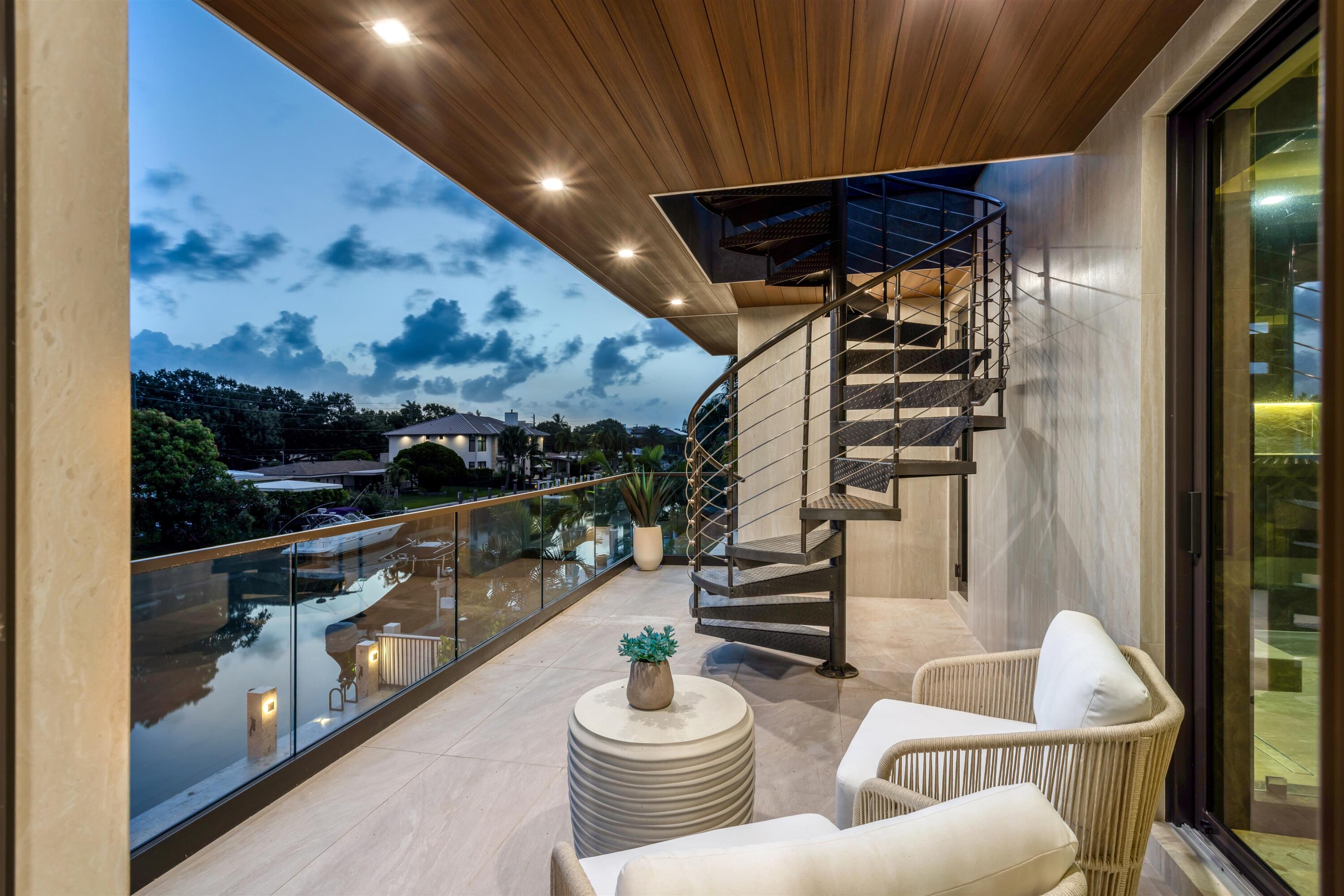 CORAL KEY VILLAS 2ND SEC - Residential
