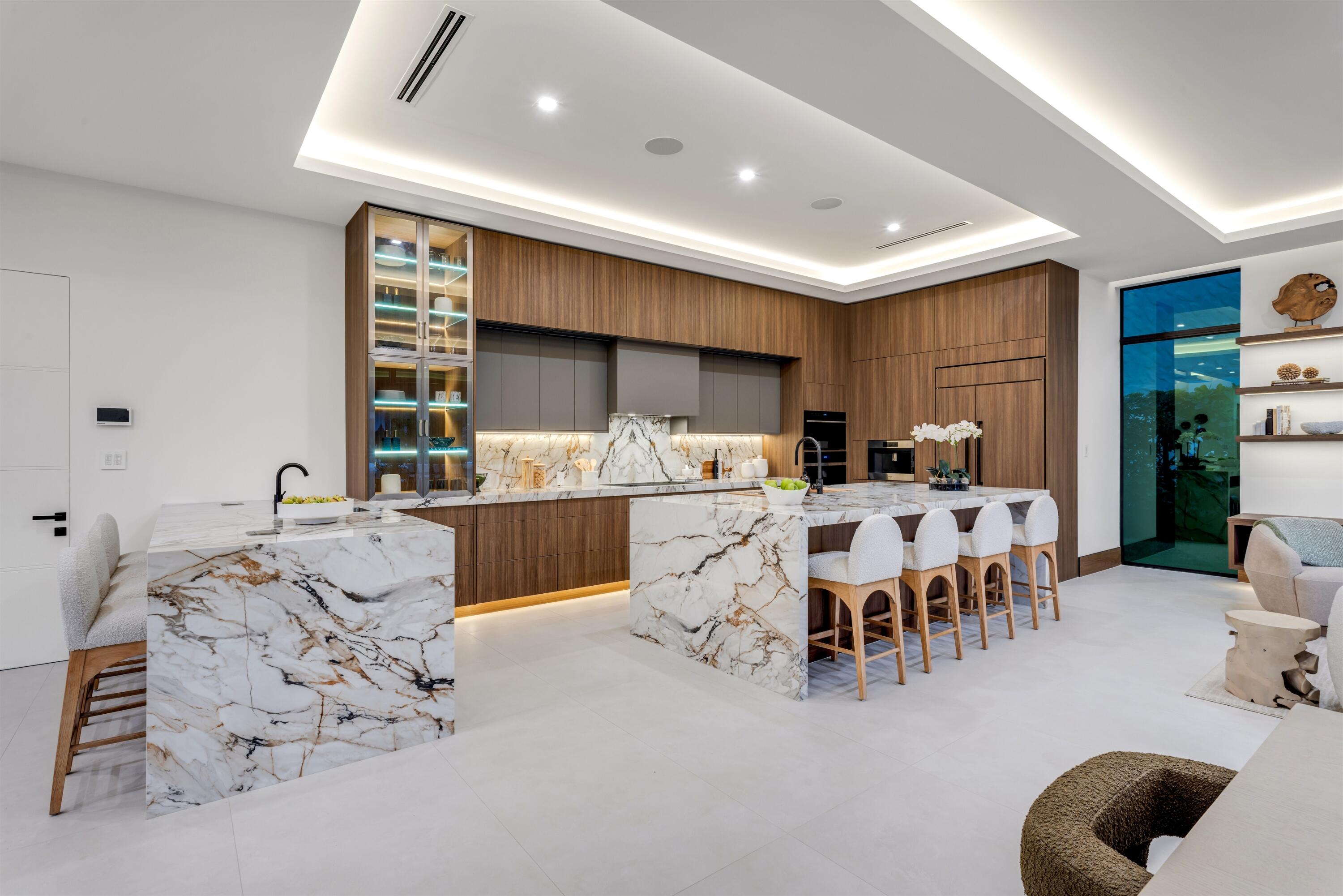 CORAL KEY VILLAS 2ND SEC - Residential