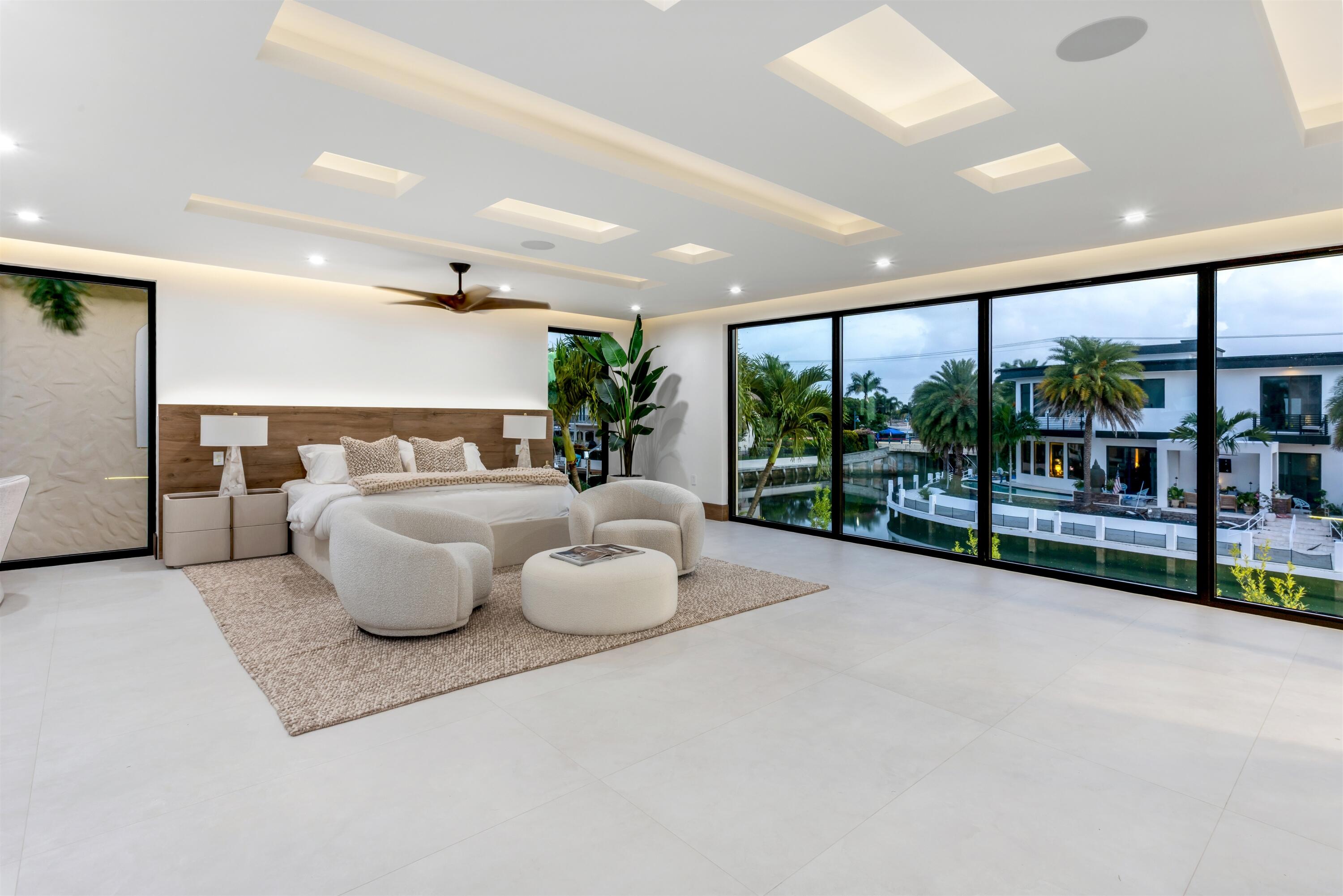 CORAL KEY VILLAS 2ND SEC - Residential