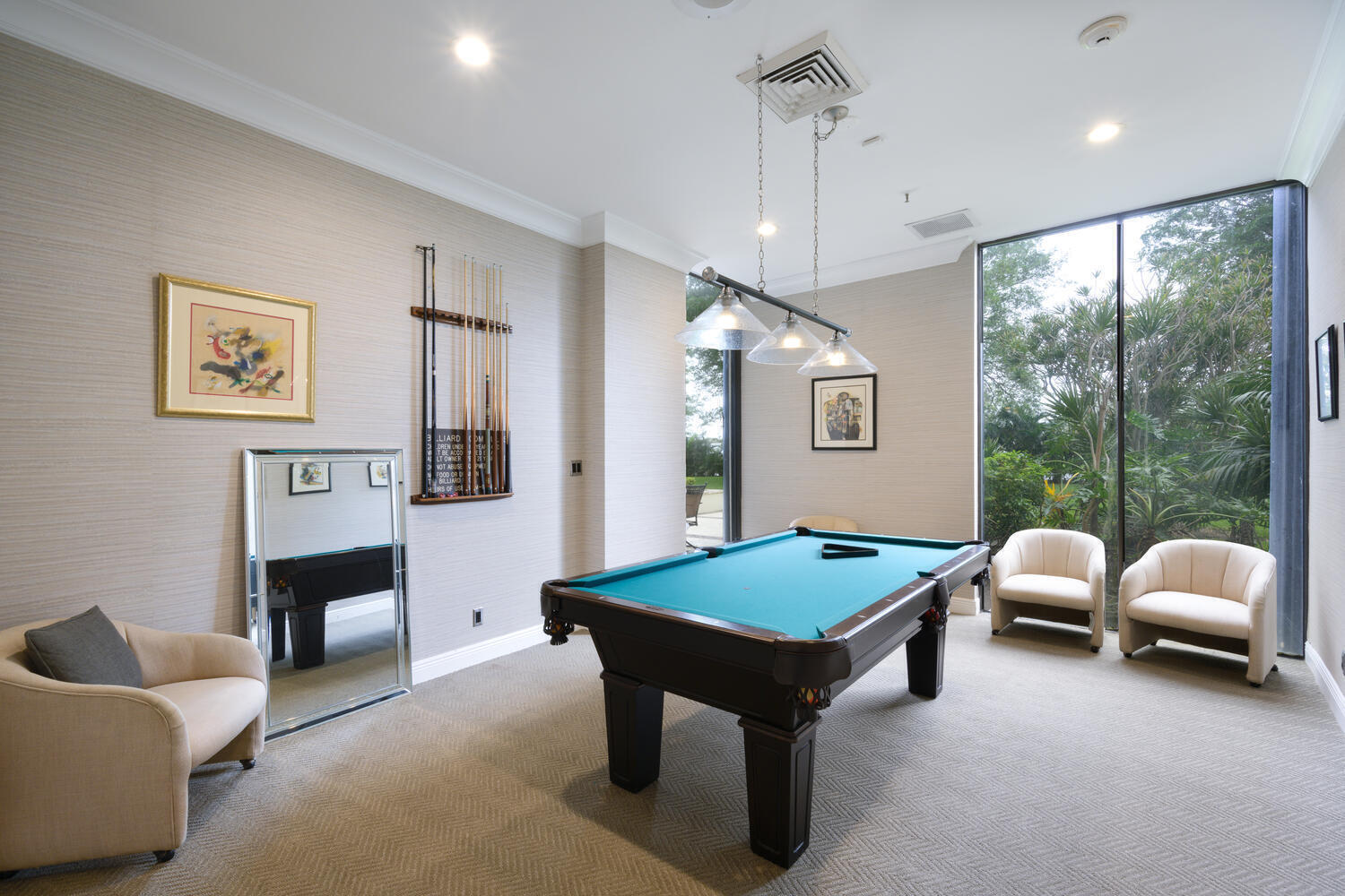 Lands of the President / ENVOY CONDO - Residential