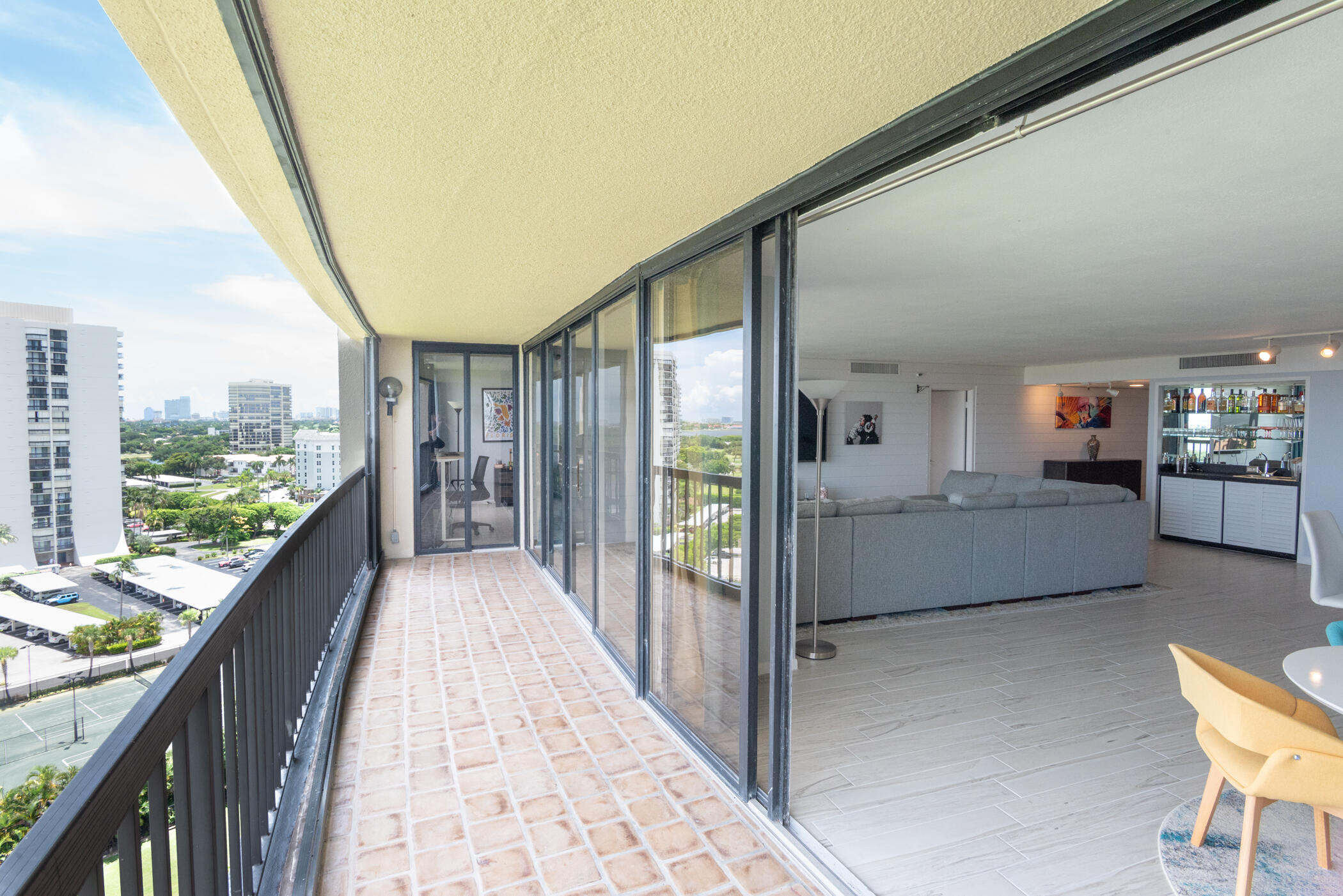 Lands of the President / ENVOY CONDO - Residential
