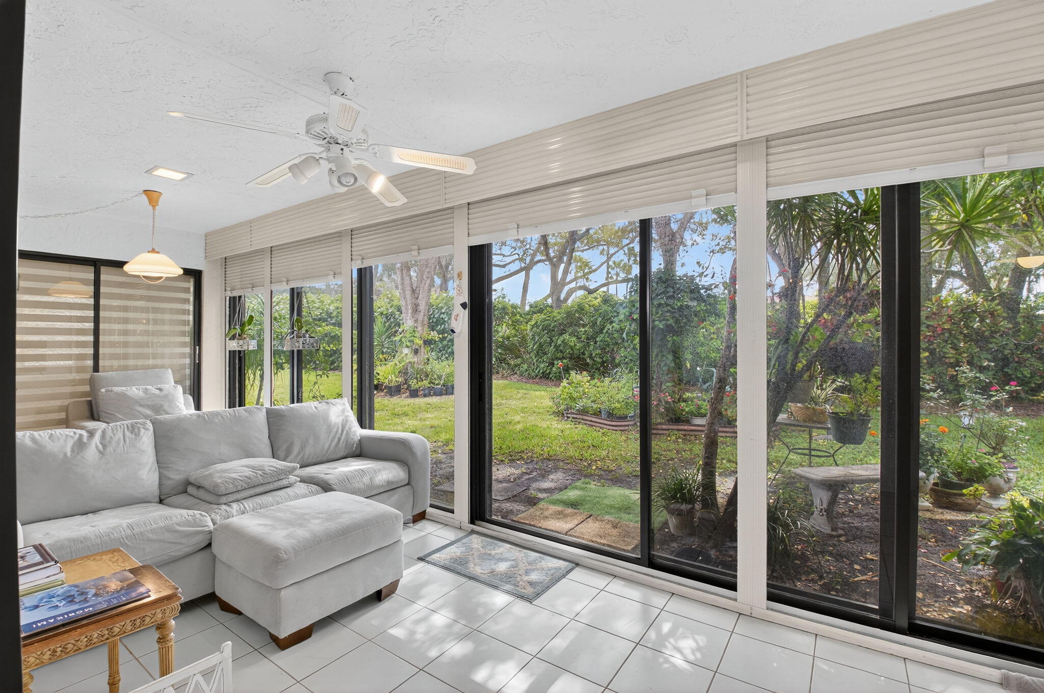 LADYPALM / WATERBERRY - Residential