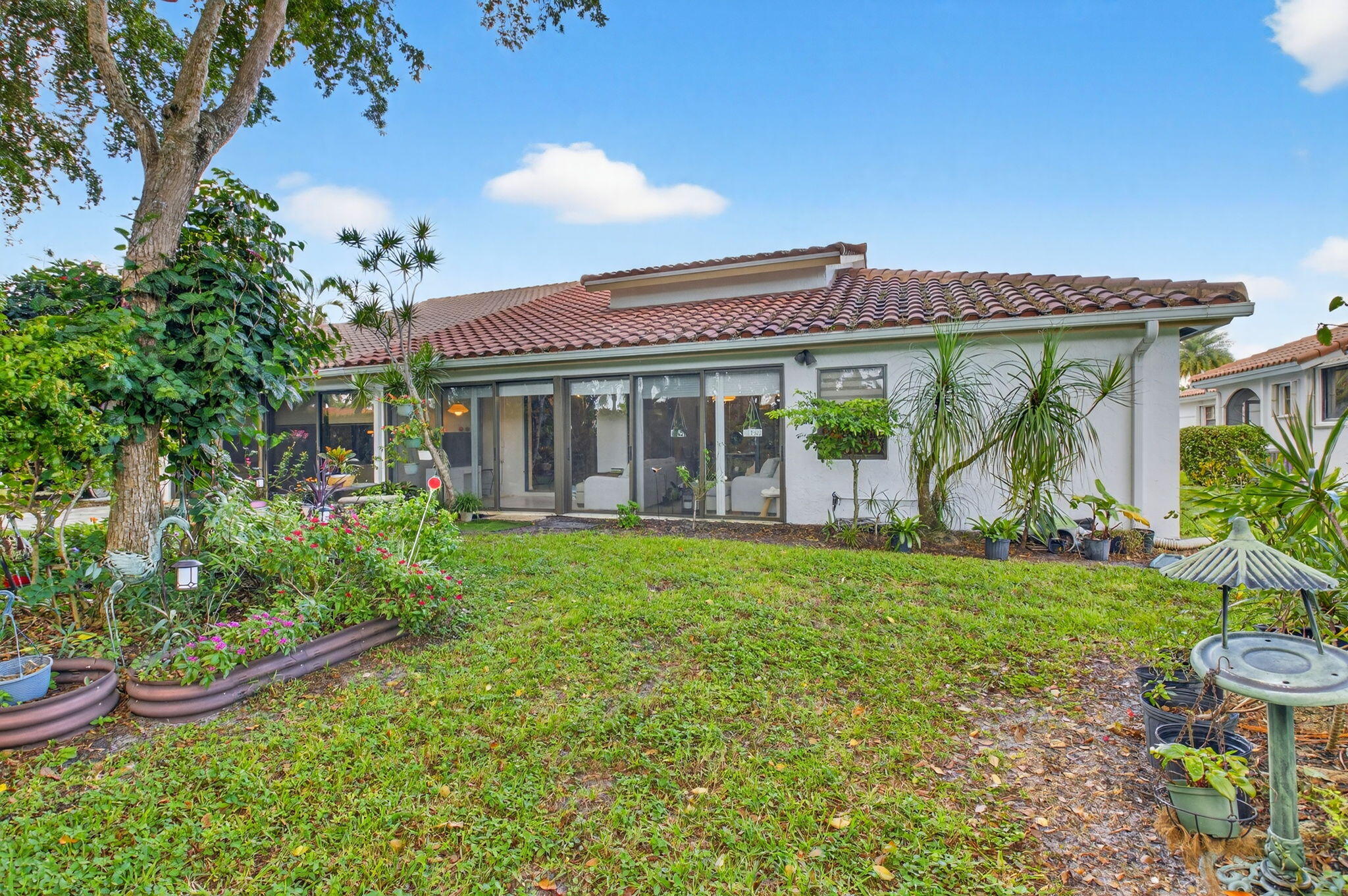 LADYPALM / WATERBERRY - Residential