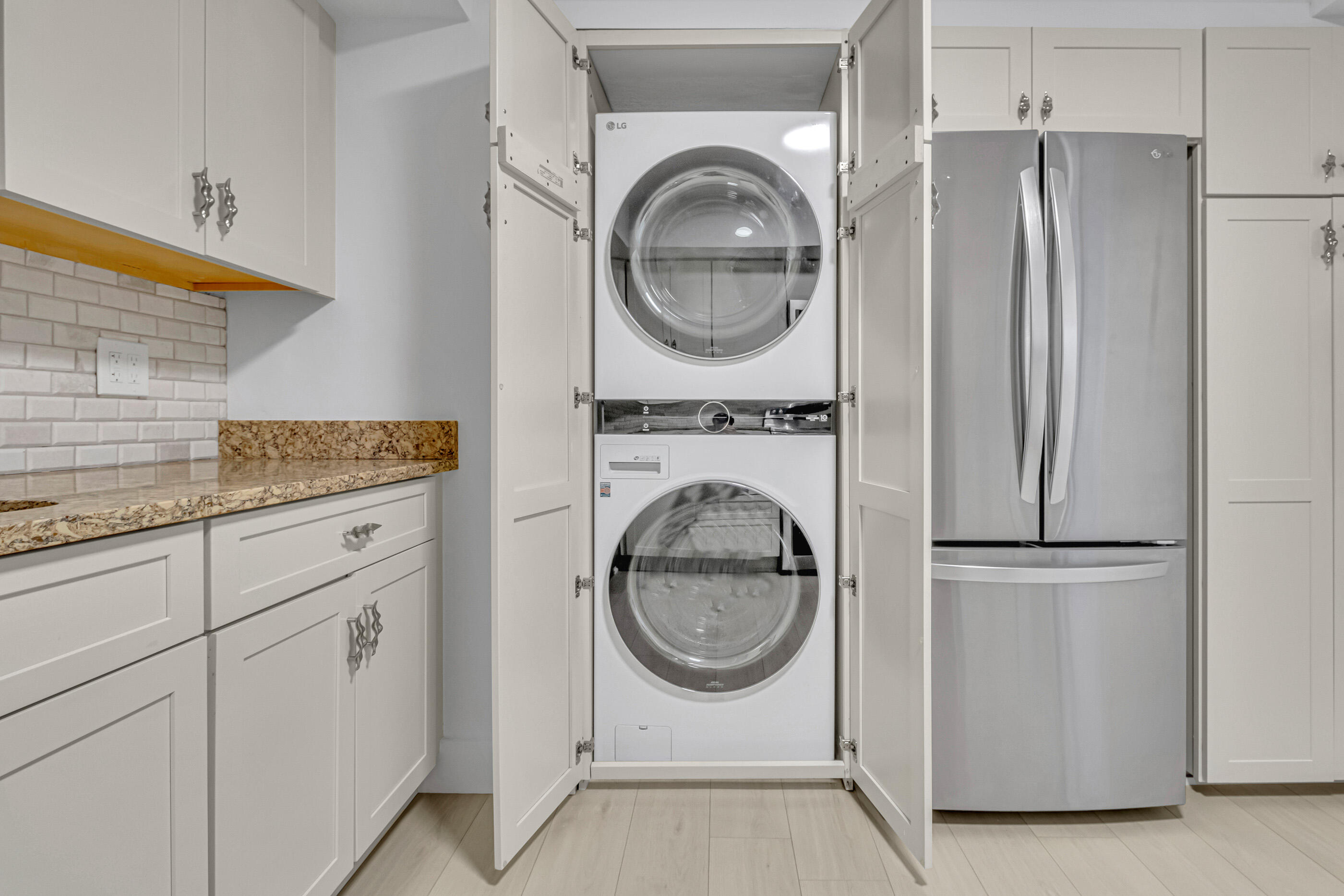 GRANDVIEW AT EMERALD HILLS CONDO - Residential