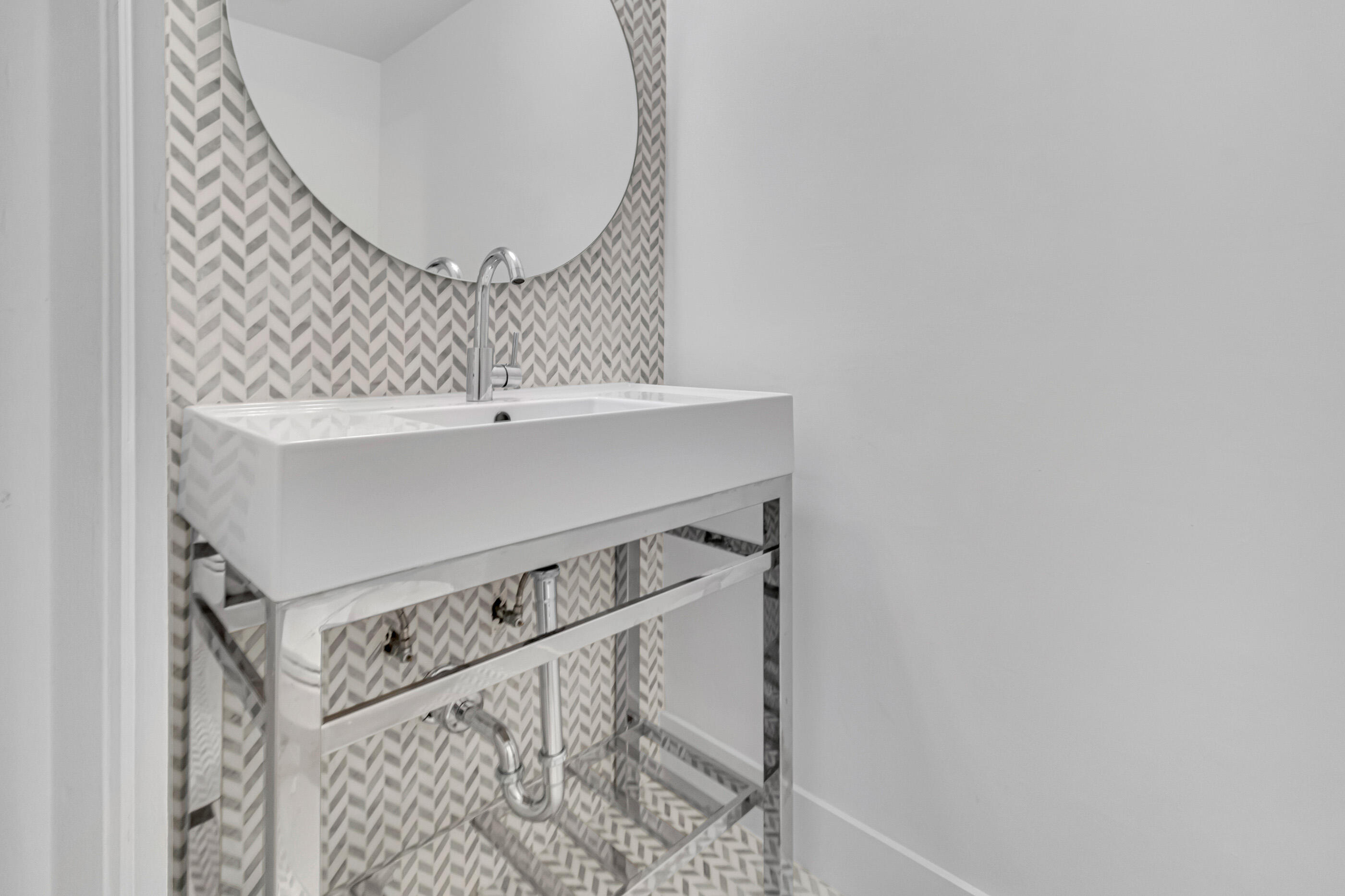 GRANDVIEW AT EMERALD HILLS CONDO - Residential
