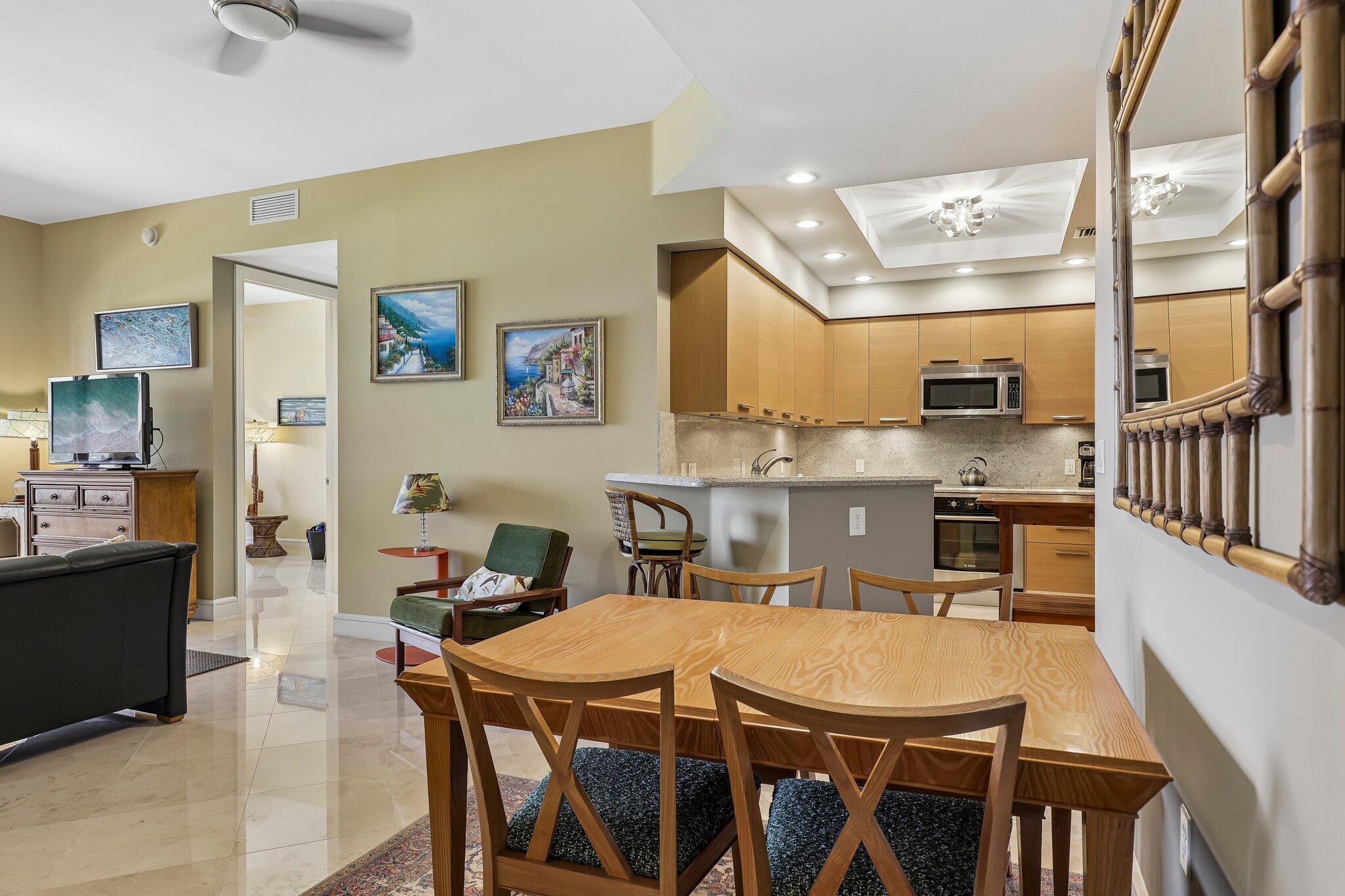 VILLAS BY THE SEA 3 CONDO - Residential