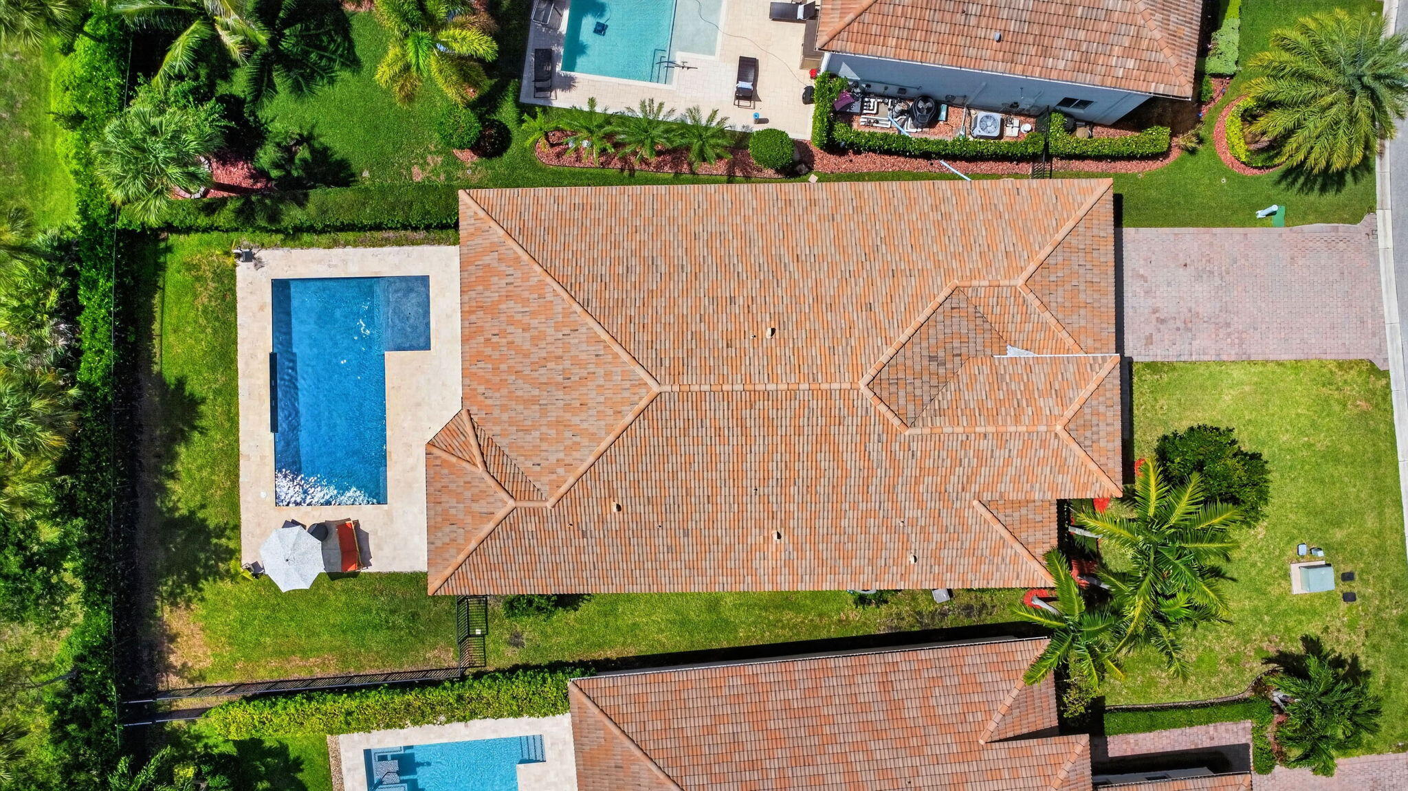 VISTA LAGO - Residential