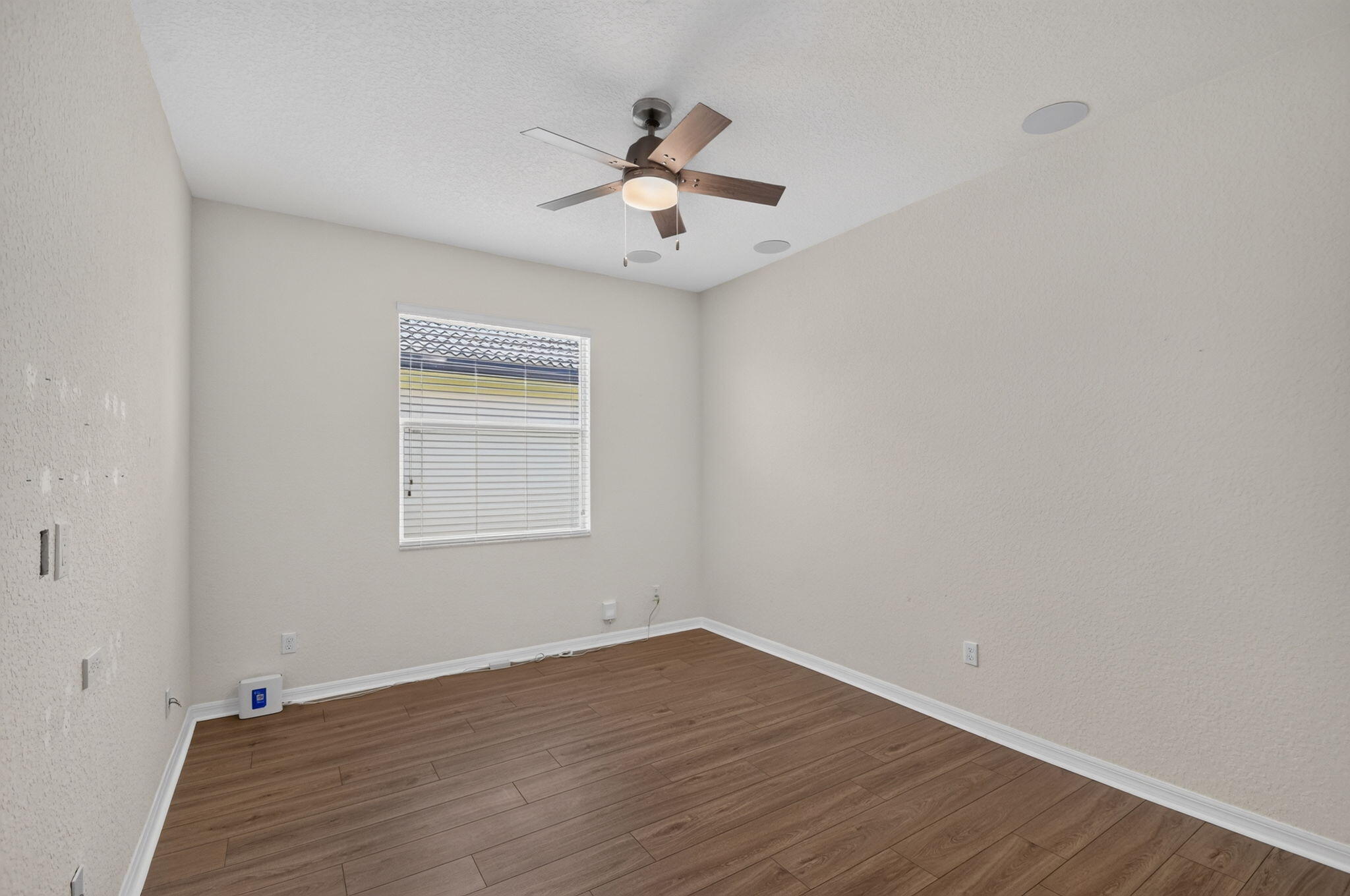 VISTA LAGO - Residential