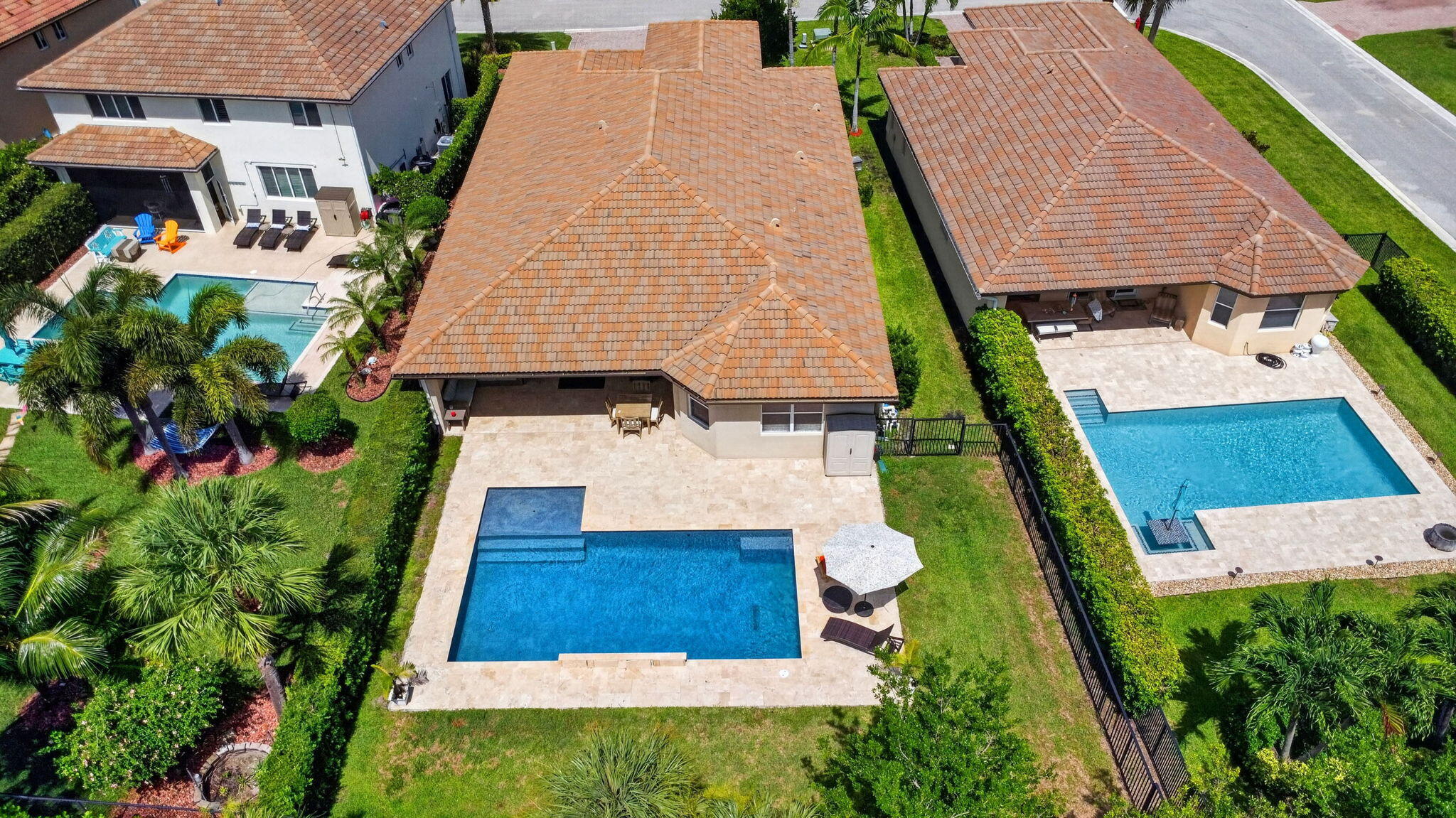 VISTA LAGO - Residential