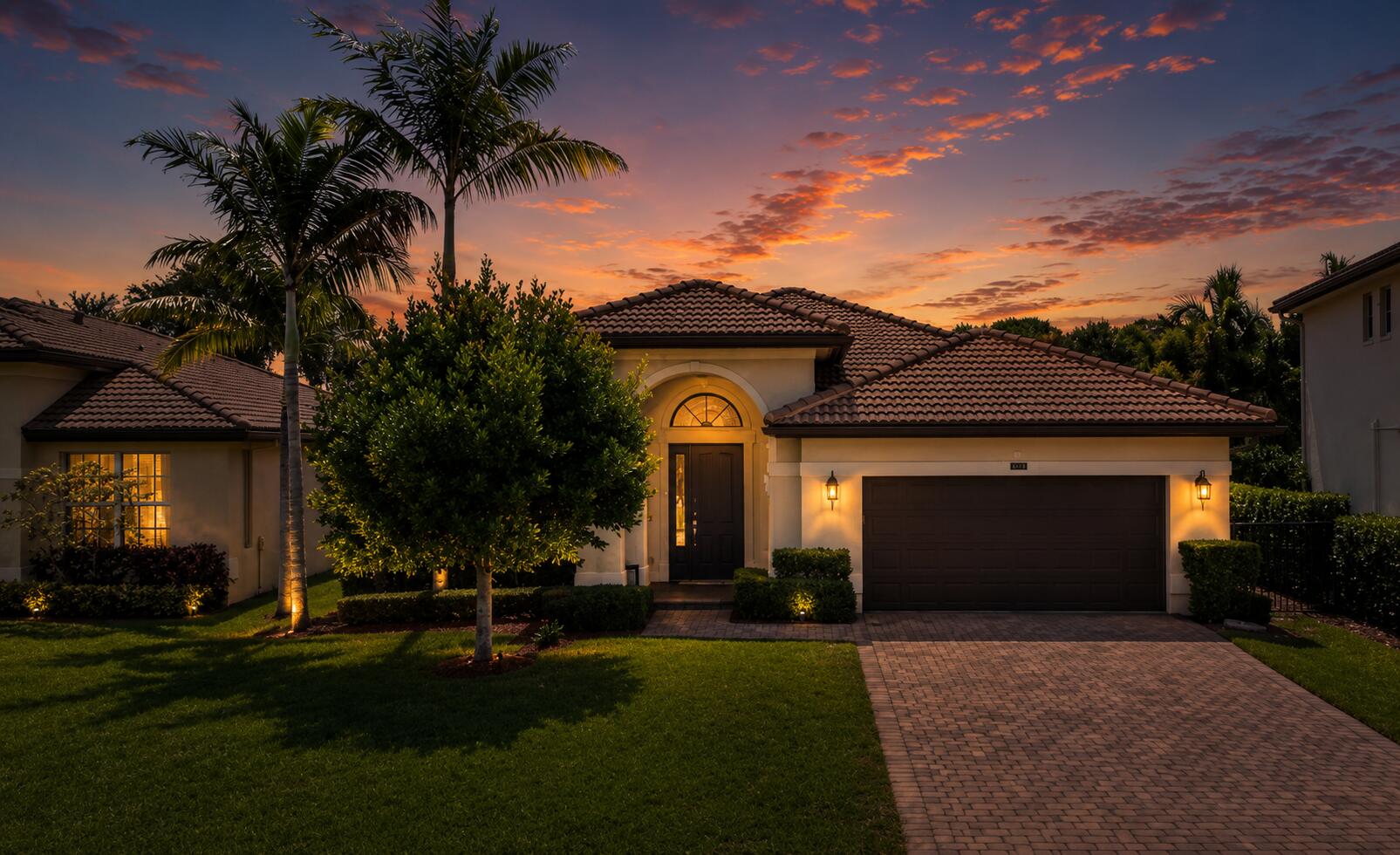 VISTA LAGO - Residential