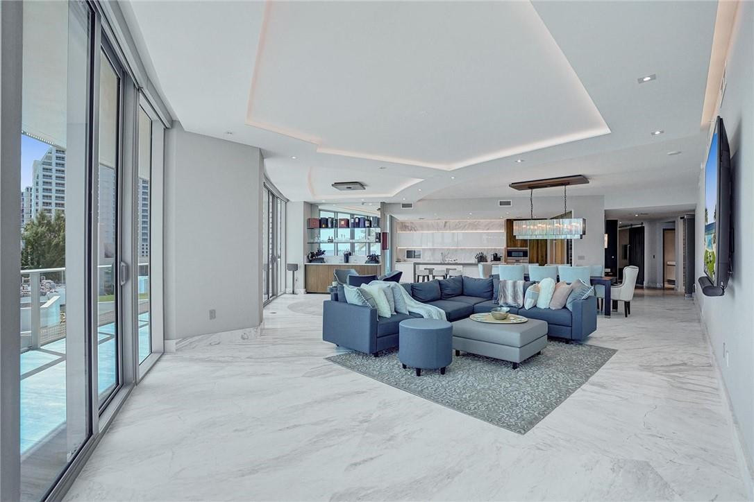 Paramount - Residential