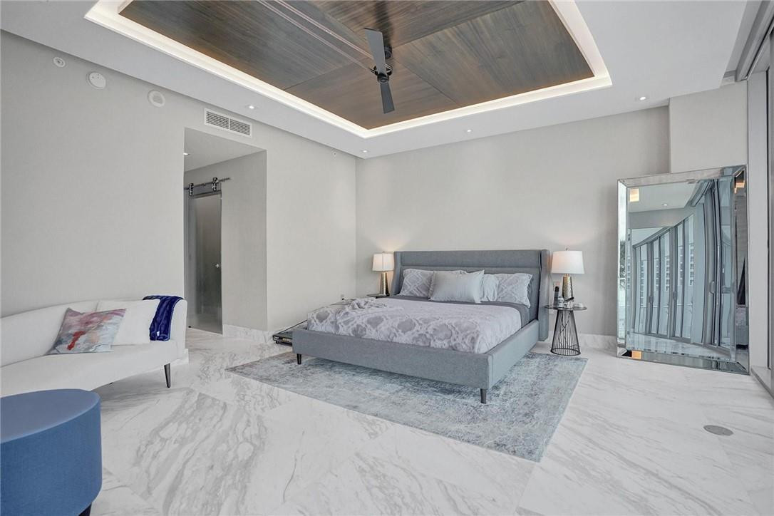 Paramount - Residential