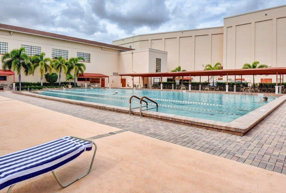 MANSFIELD AT CENTURY VILLAGE CONDO - Residential
