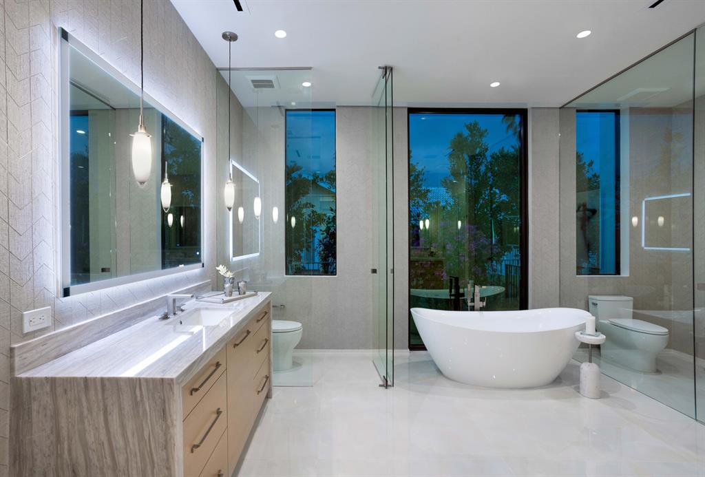 BOCA BAY COLONY - Residential