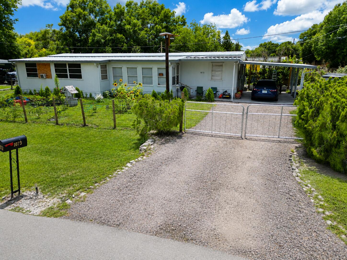 FIRST ADDITION TO PINE RIDGE PARK - Residential