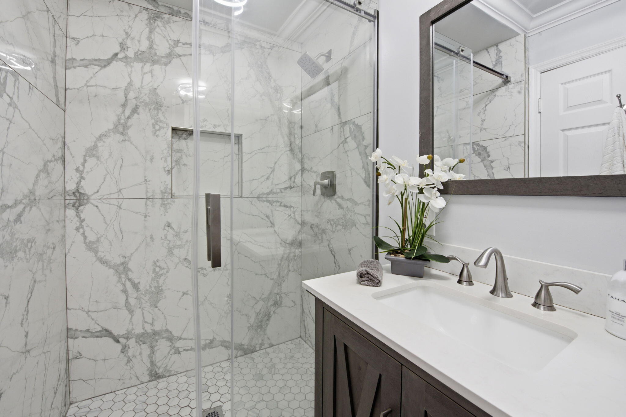 REPLAT OF PORTION - Residential